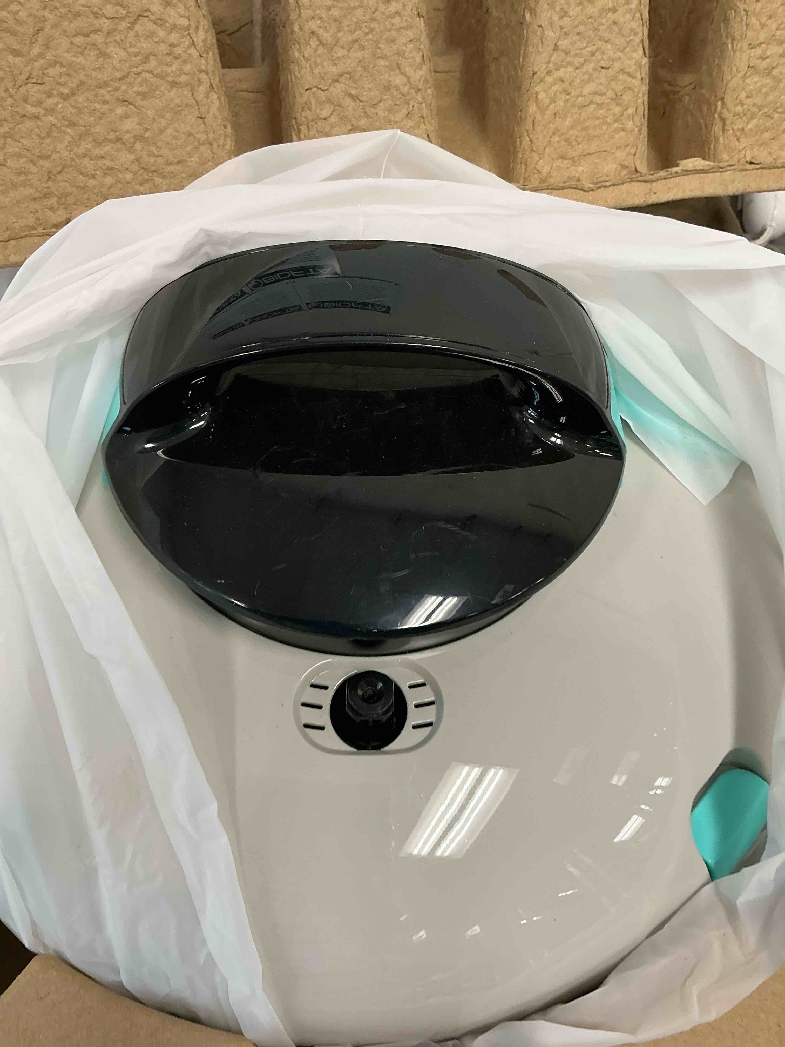Condition photo showing Good Condition for robotic pool cleaner, automatic pool vacuum, dual-motor, stronge