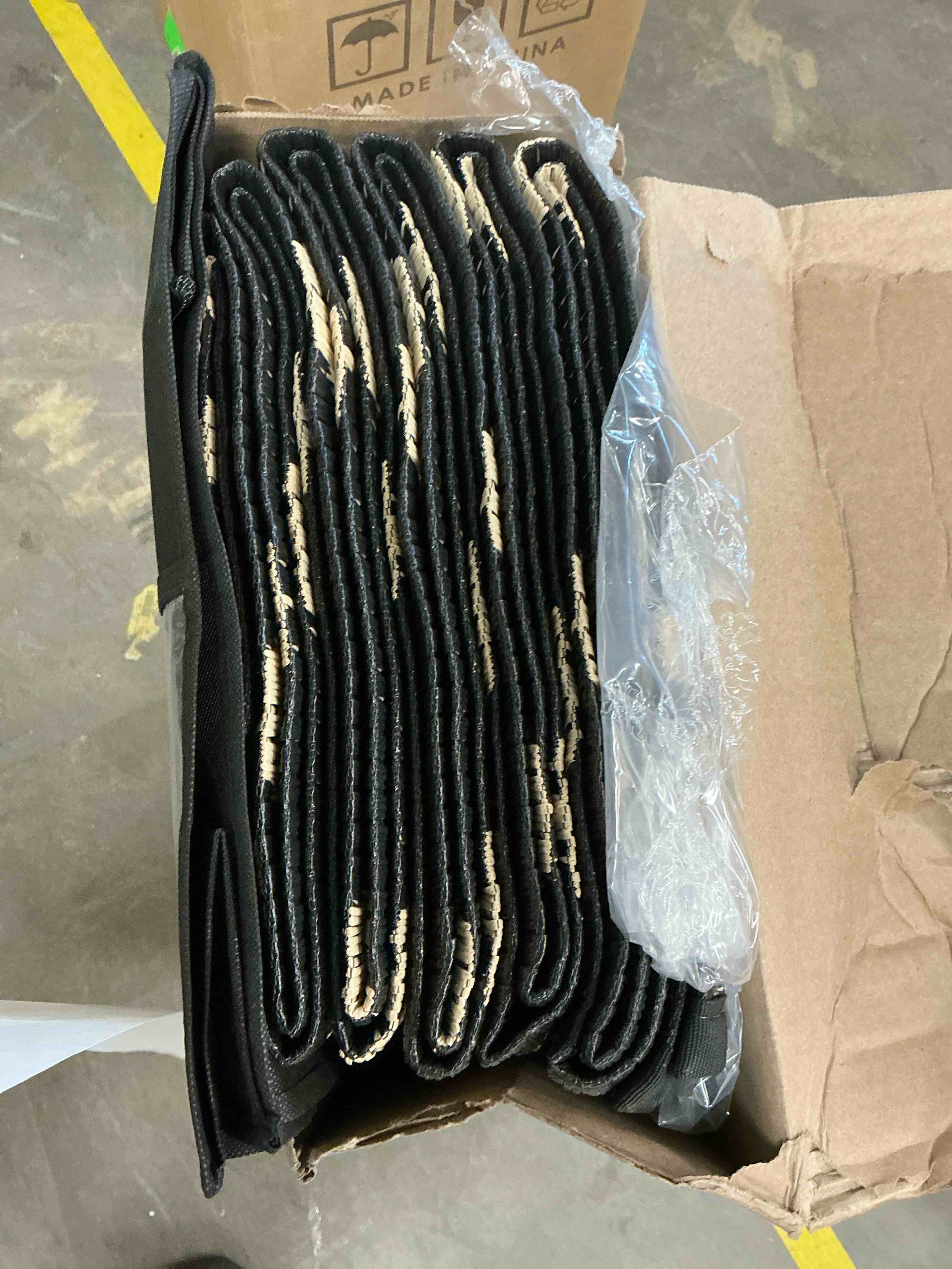 Condition photo showing Good Condition for berthmeer 9 x12 patio rugs on sale clearance waterproof outdoor rugs plastic straw rugs camping rugs?porch?deck rugs?rv rugs for outdoor?black brown