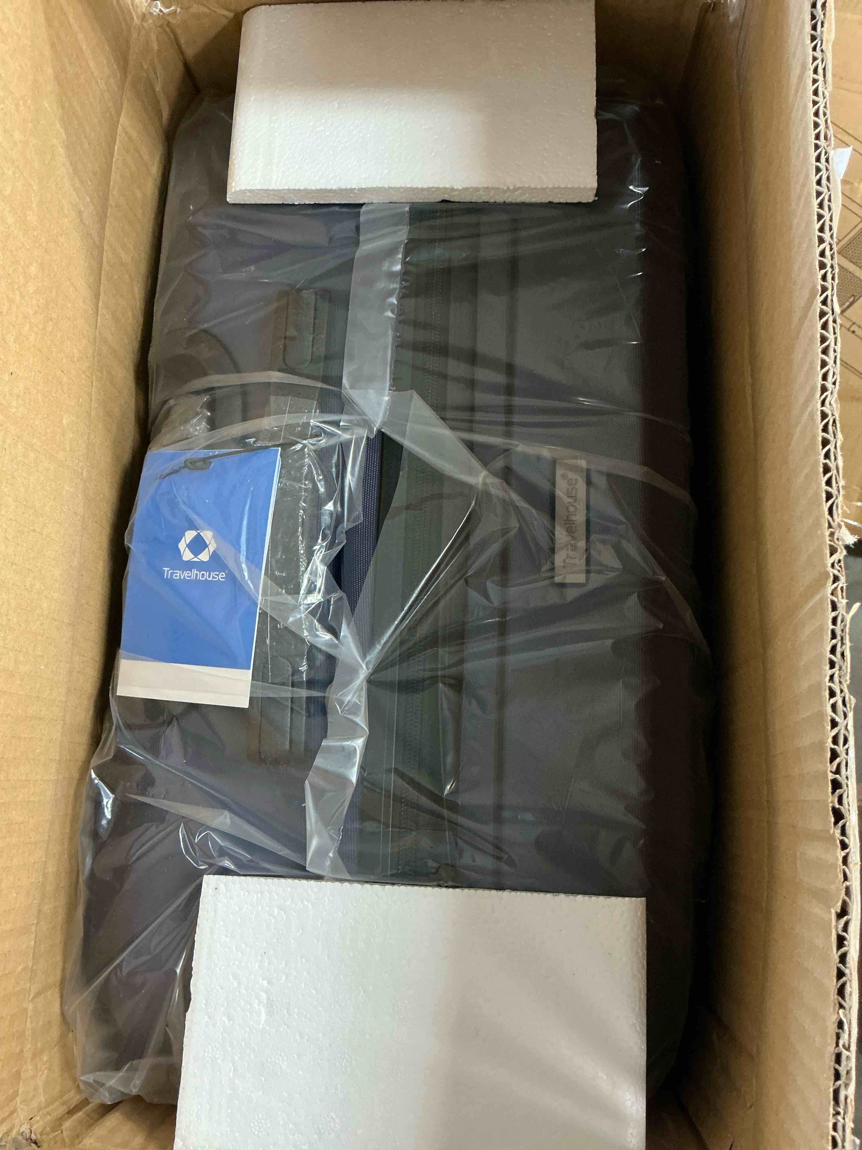 Condition photo showing New/Like New for travelhouse 3 piece hardshell luggage set hardside lightweight suitcase with tsa lock spinner wheels 20in24in28in.(navy blue)