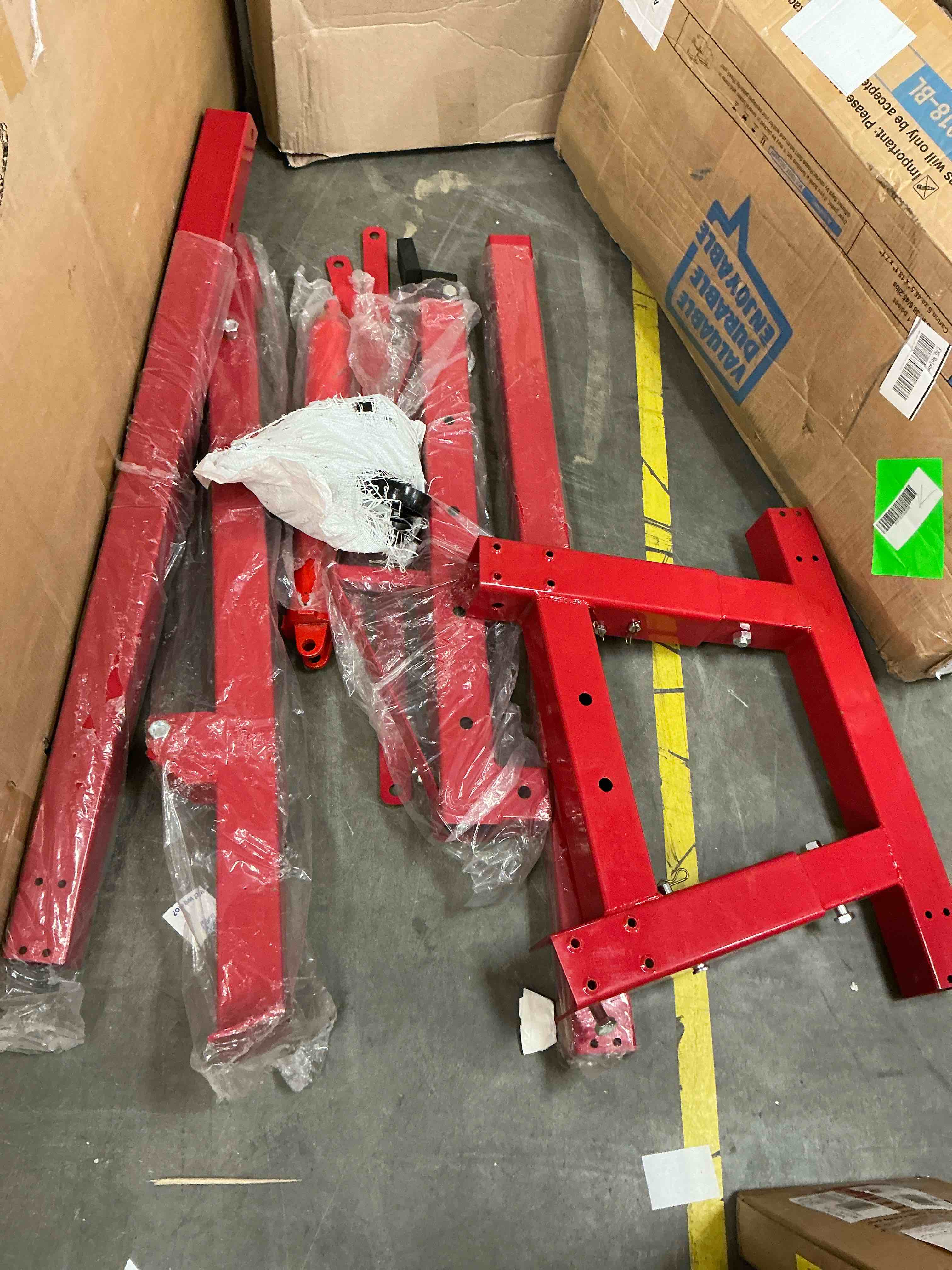 Condition photo showing Good Condition for engine hoist 2 ton folding hydraulic engine motor hoist cherry picker shop cranes lift red shop crane 4000 lb heavy-duty (engine hoist)