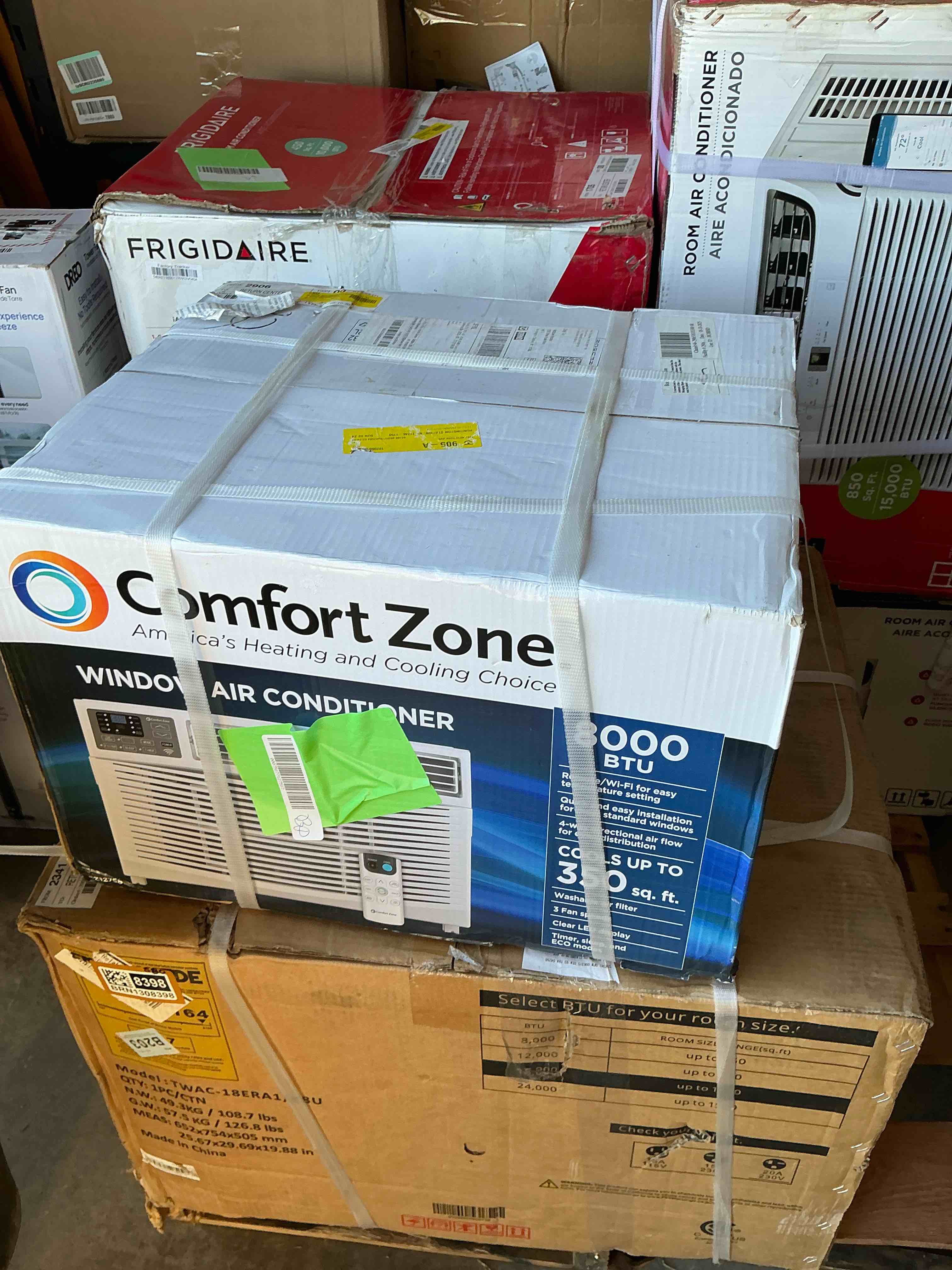 Condition photo showing New/Like New for 8000 btu window air conditioner, window ac unit 115v cools up to 350 sq.ft, energy saving with remote & app control & timer, perfect for small bedroom or living room, easy install kit