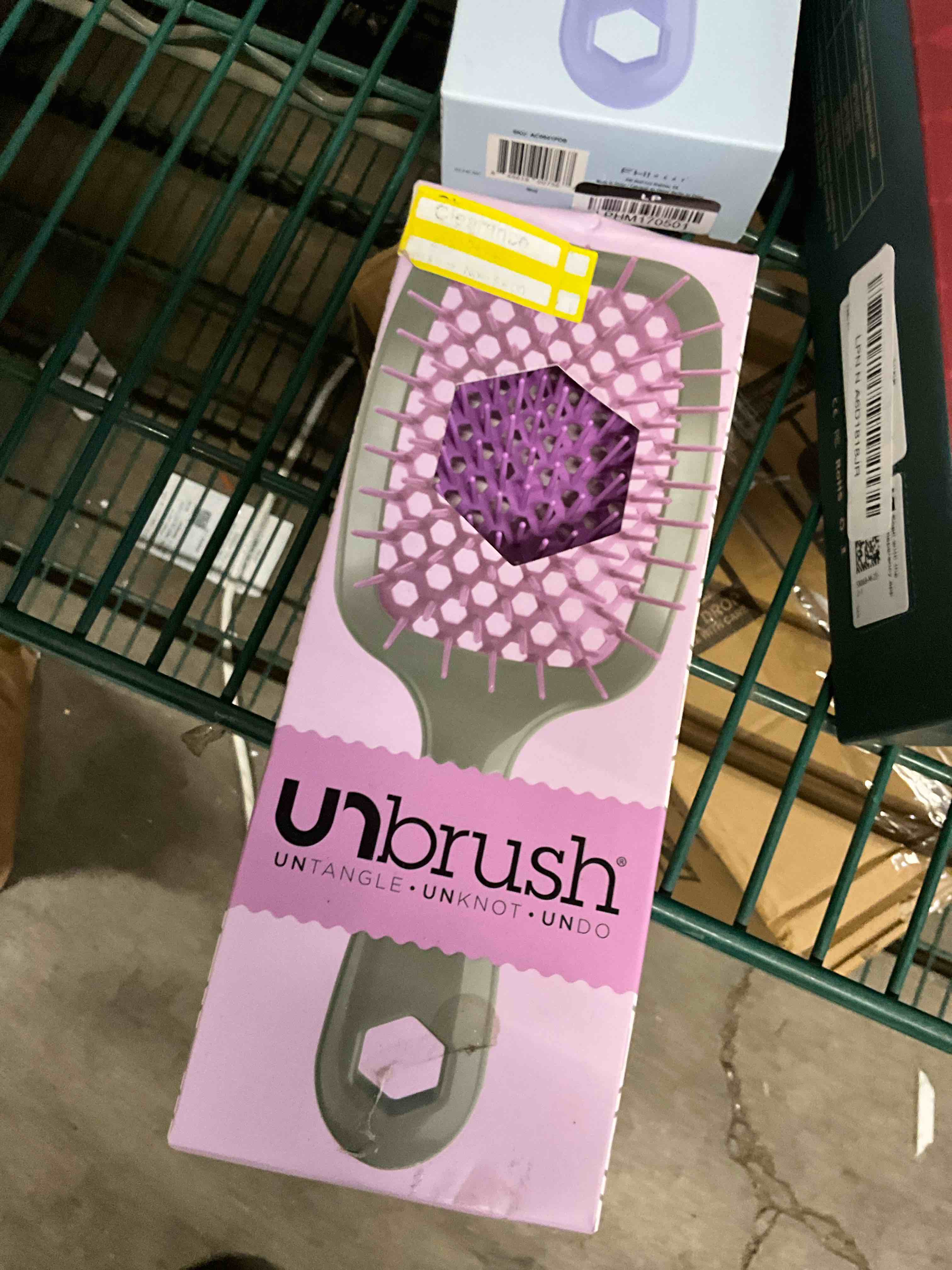 Condition photo showing New/Like New for fhi heat unbrush detangling brush for pain-free brushing on all wet or dry hair types — durable duoflex anti-static bristles, lightweight handle, vented hair brush