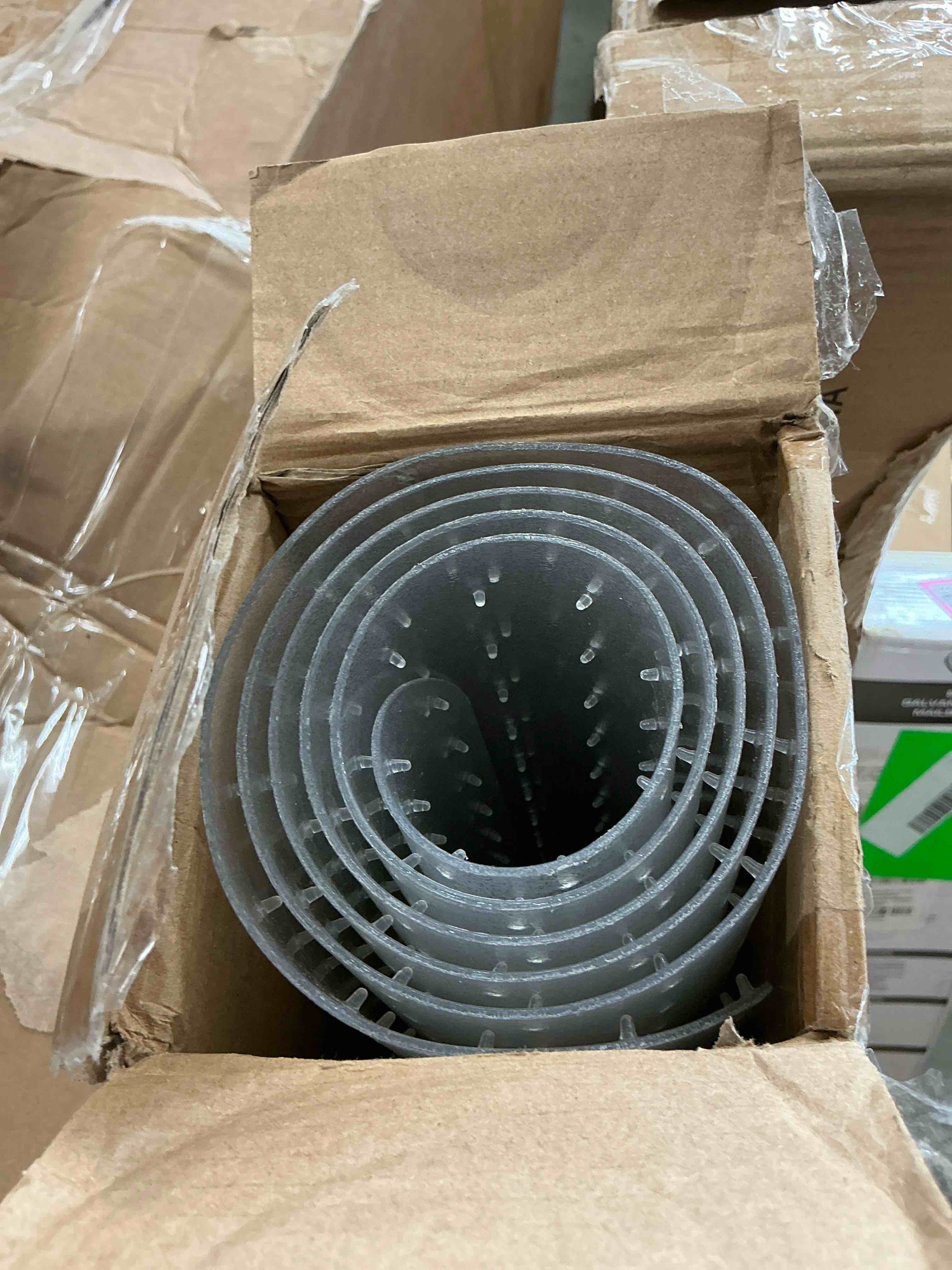 Condition photo showing New/Like New for gped office chair mat for carpet, 36" x 48" carpet protector mat, sturdy carpet chair mat with studs for office, home and gaming floor