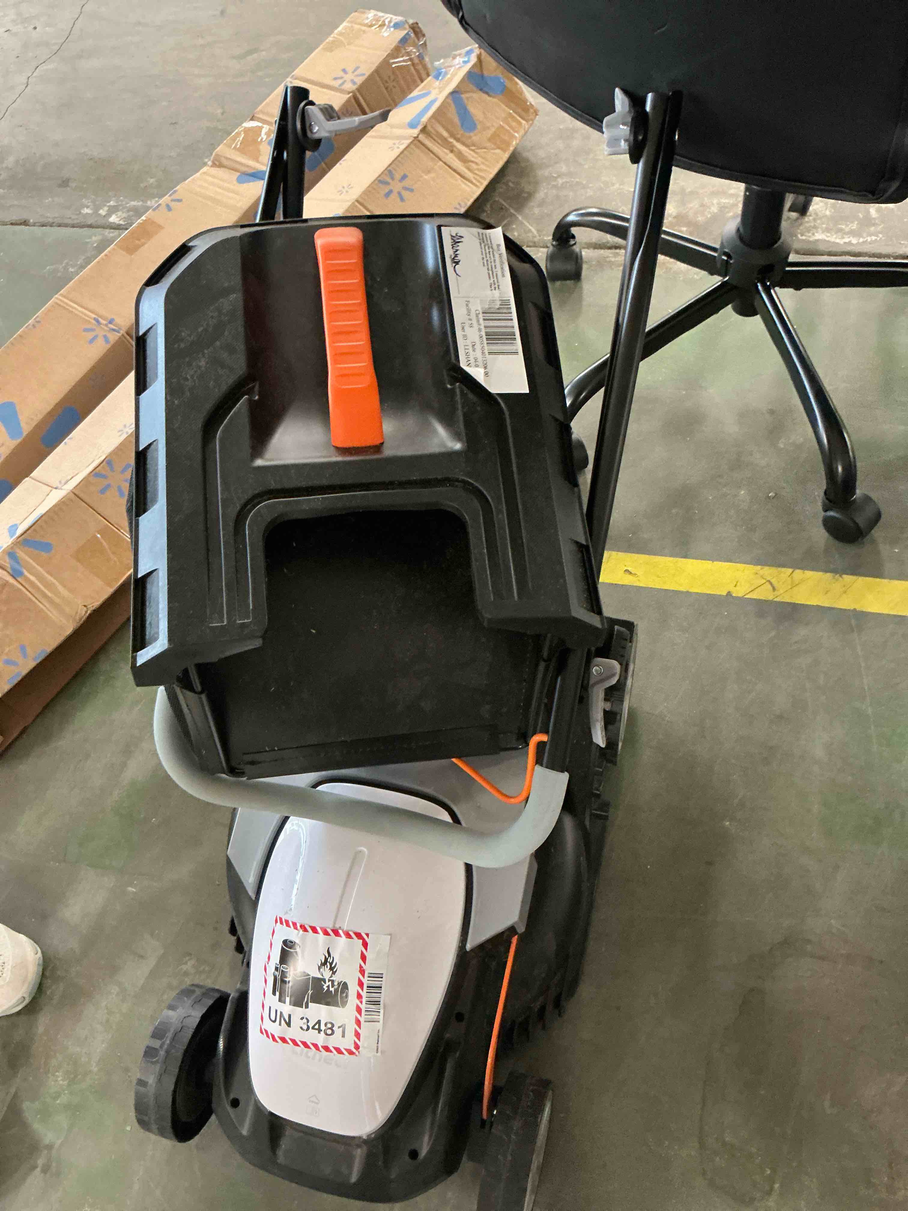 Condition photo showing Good Condition for litheli cordless lawn mower 13 inch, u20 handy+ 20v electric lawn mowers for garden, yard and farm, 5 heights adjustment, light weight,4.0ah