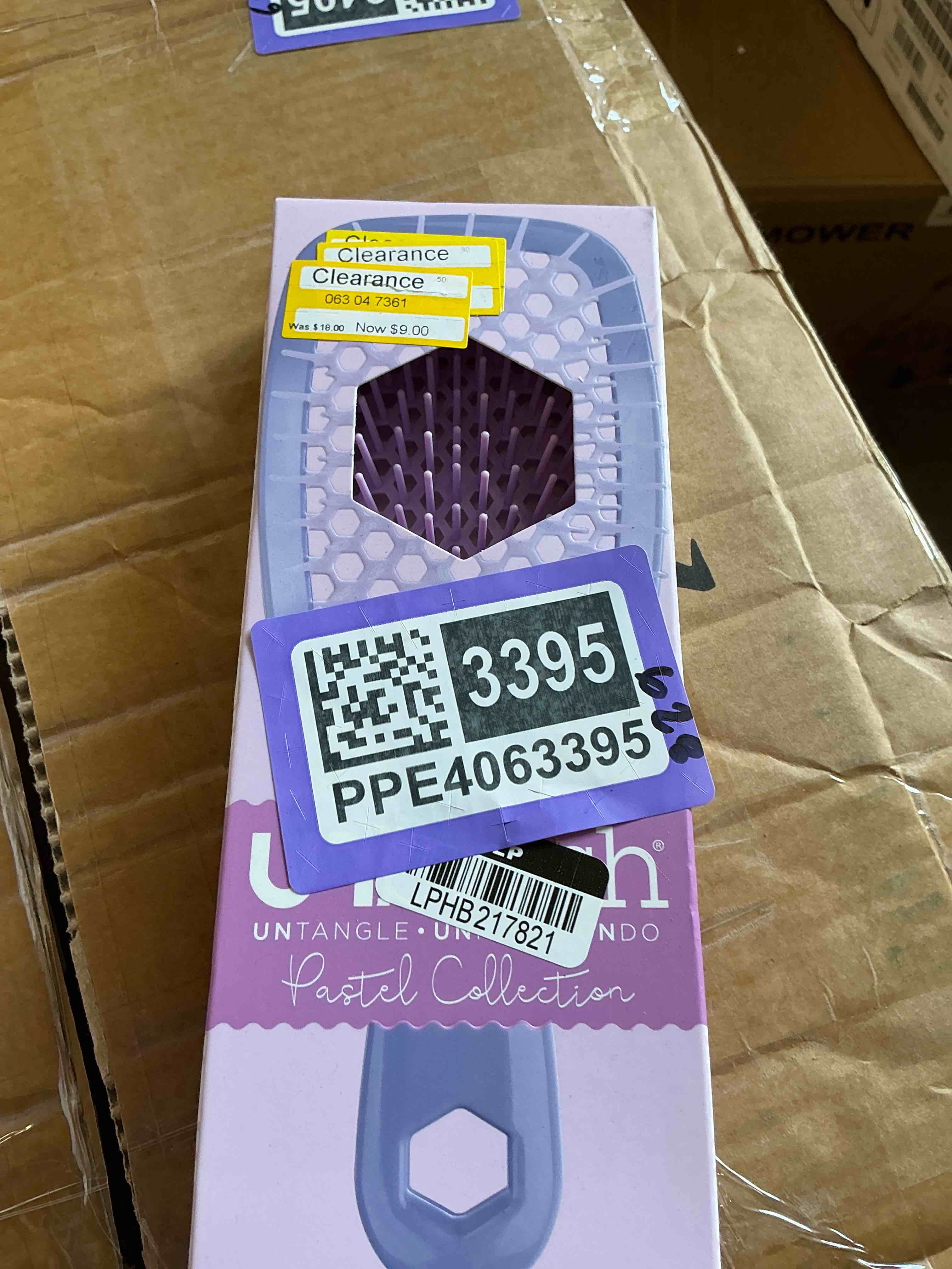 Condition photo showing New/Like New for fhi heat unbrush detangling brush for pain-free brushing on all wet or dry hair types — durable duoflex anti-static bristles, lightweight handle, vented hair brush