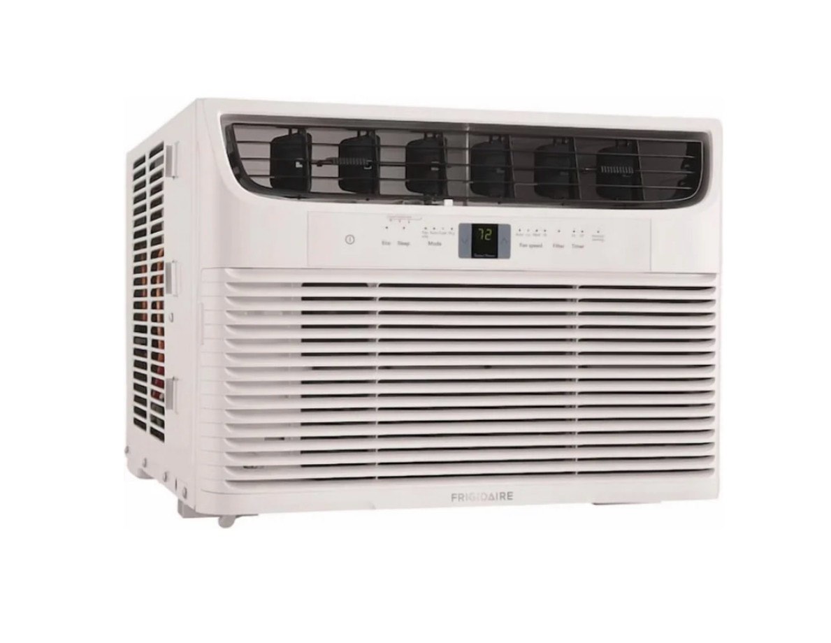 frigidaire 8000 btu window air conditioner  white