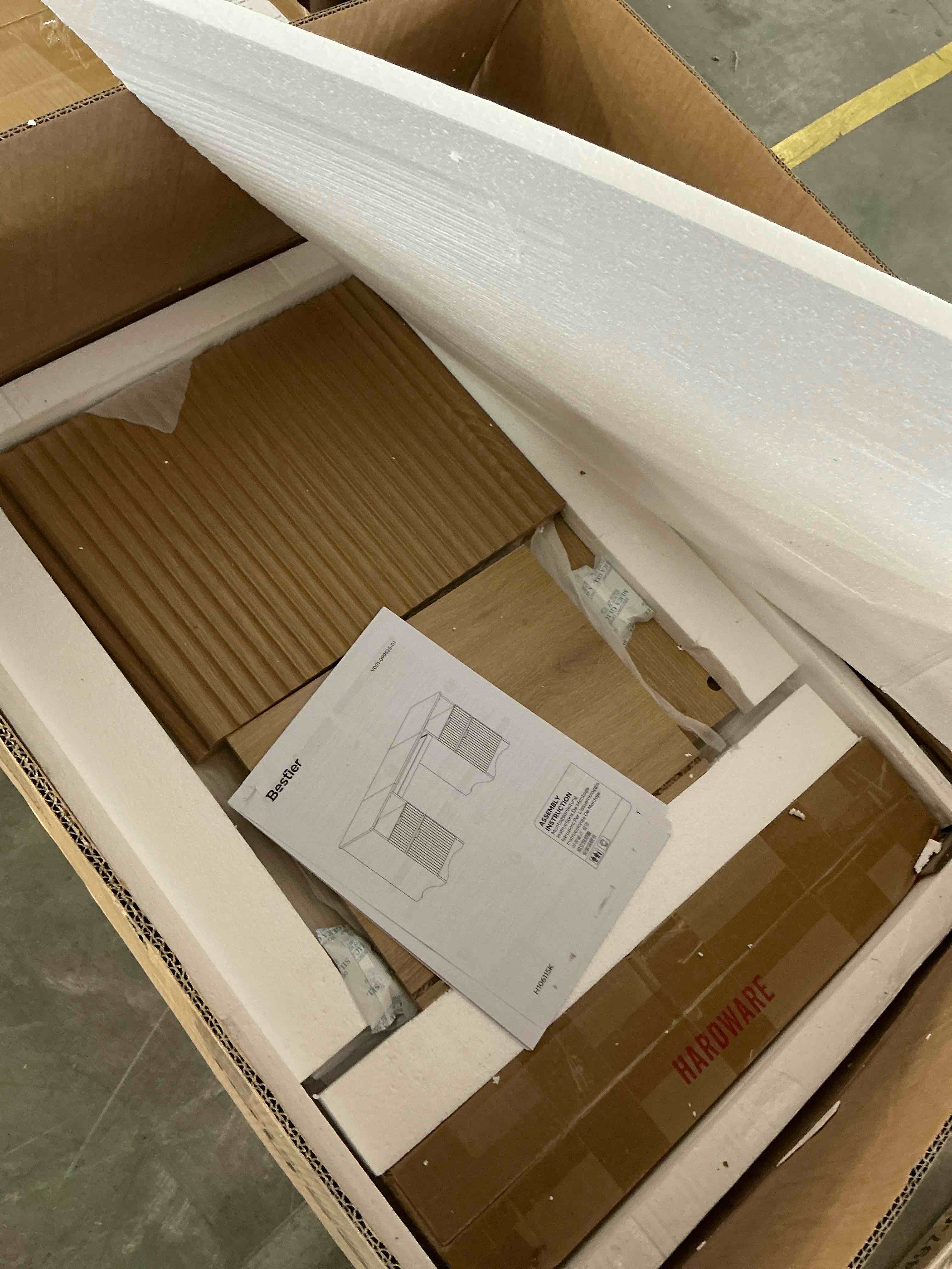 https://s3.amazonaws.com/lotting-images-prod/EmanualPiazza/PPE4064000_1778267696549.jpeg