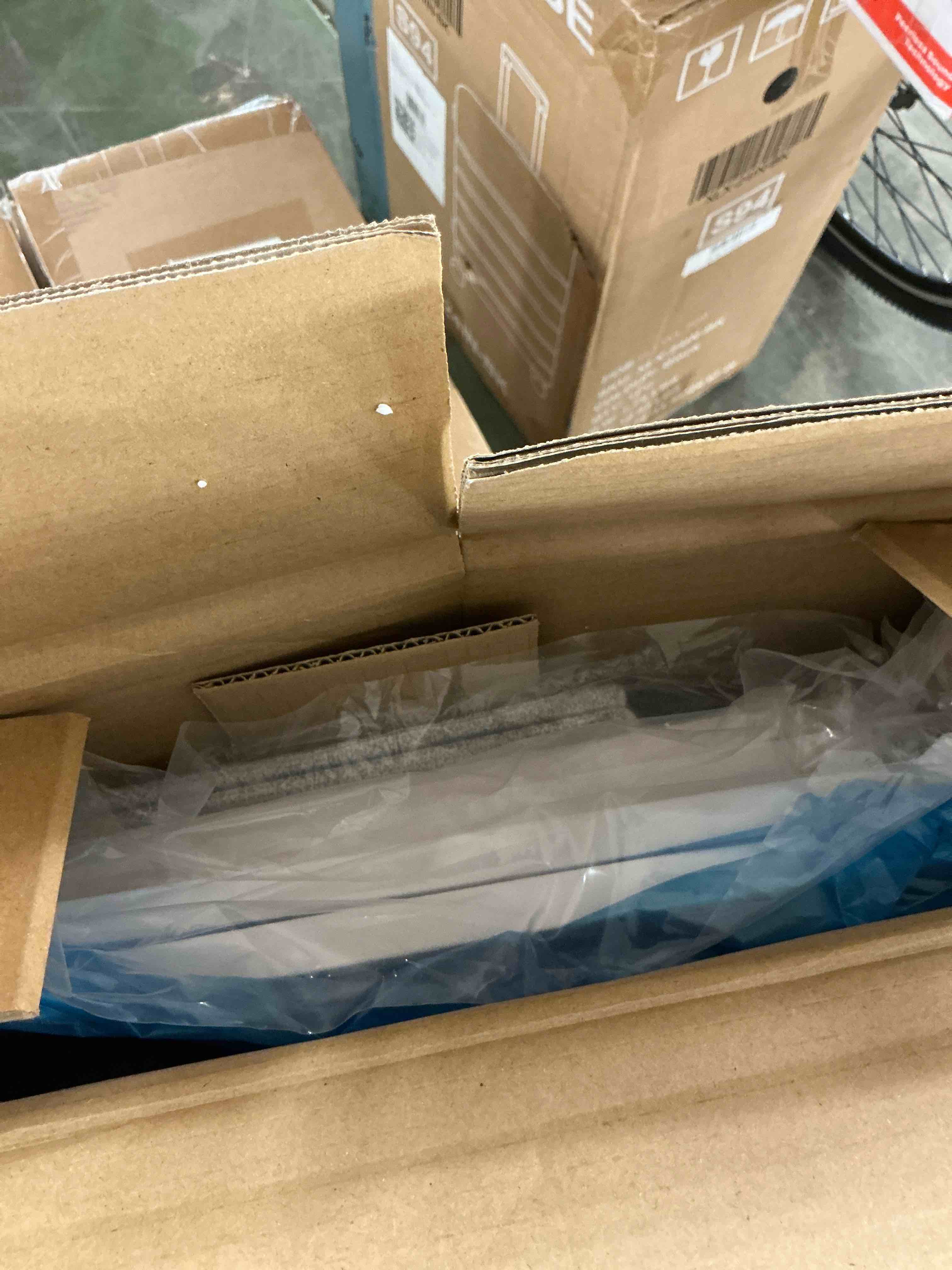 https://s3.amazonaws.com/lotting-images-prod/EmanualPiazza/PPE4064088_1778510600167.jpeg