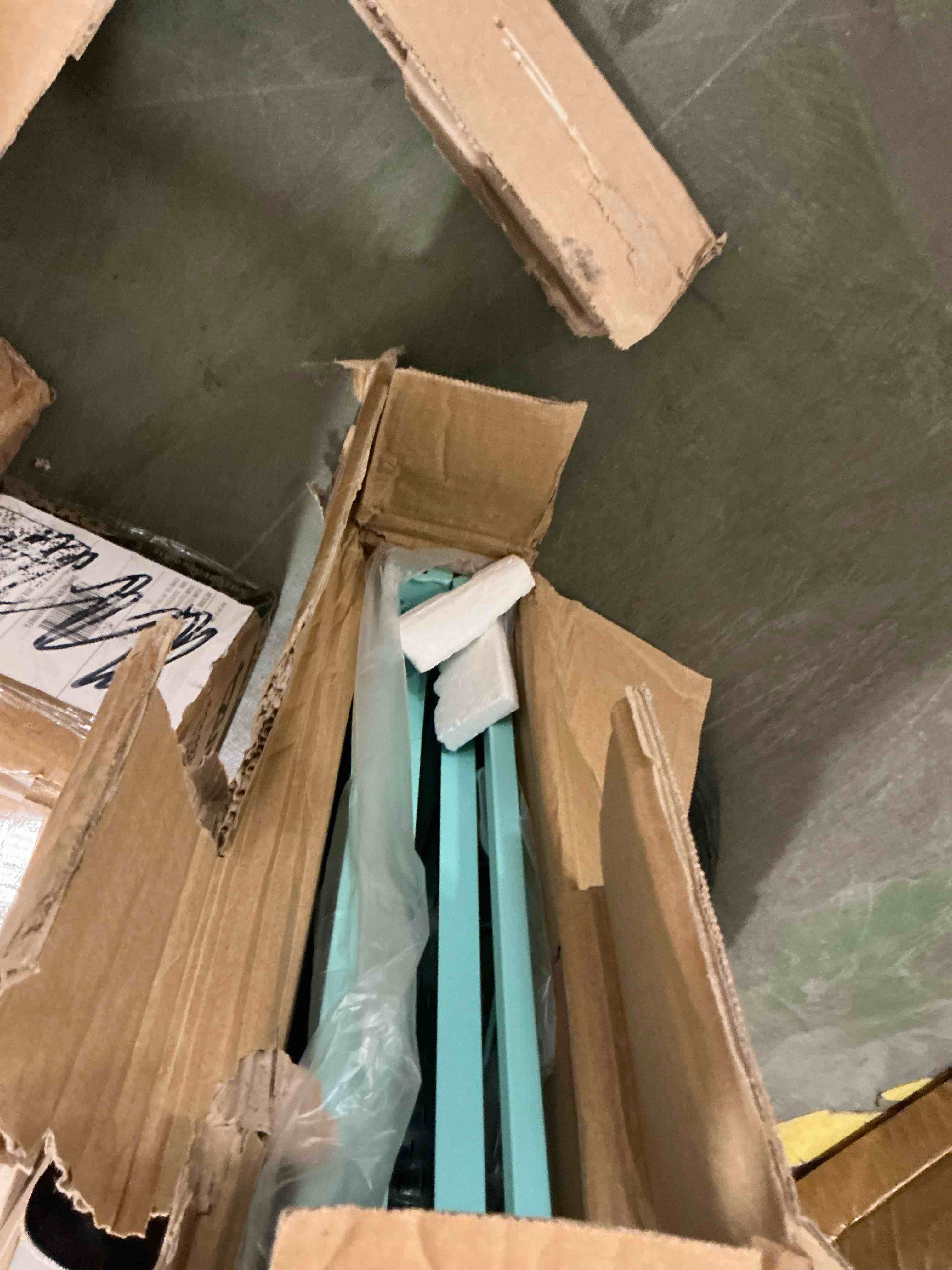 https://s3.amazonaws.com/lotting-images-prod/EmanualPiazza/PPE4064102_1778508549421.jpeg