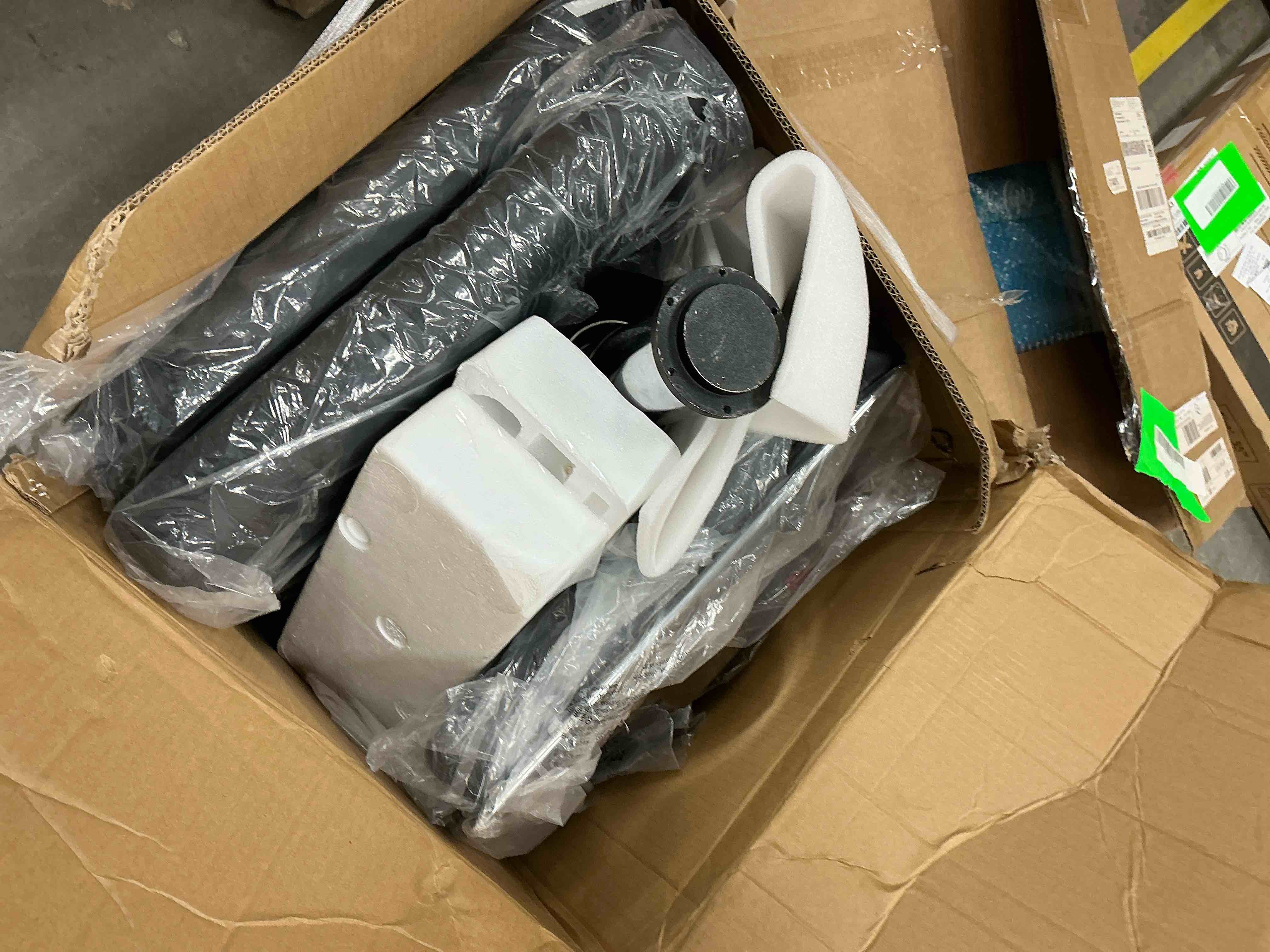 https://s3.amazonaws.com/lotting-images-prod/EmanualPiazza/PPE4064406_1778868624095.jpeg