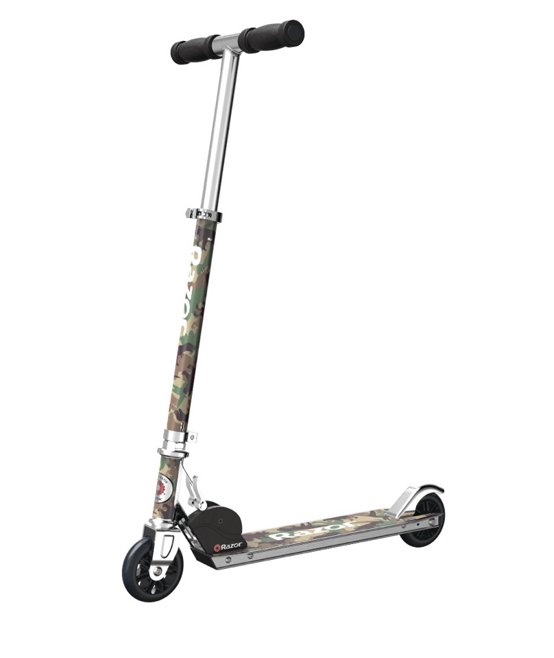razor a kick scooter - special edition dino camo graphic  aluminum  foldable  for child ages 5+