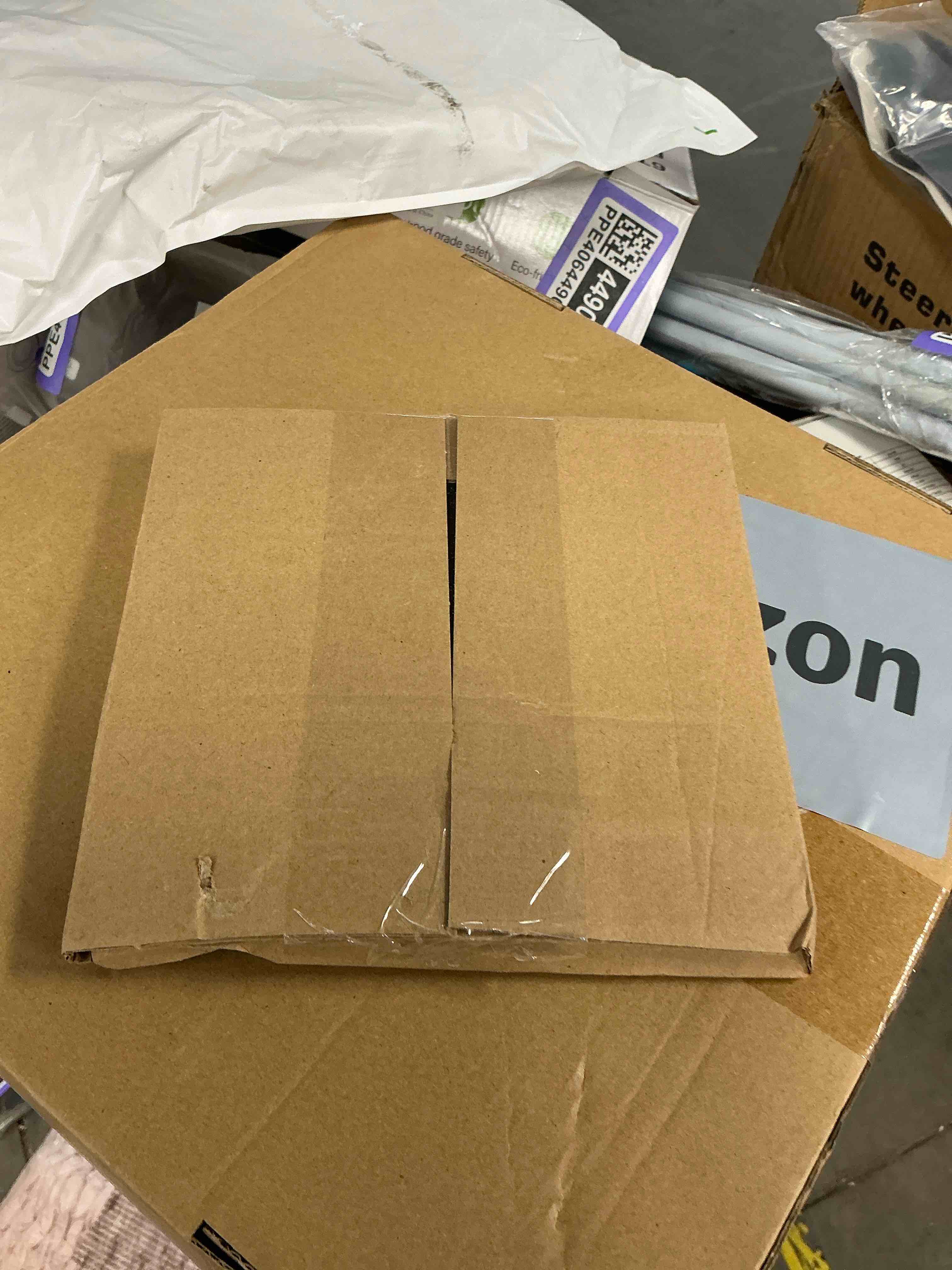 Condition photo showing Good Condition for cat 8 ethernet cable 6ft, outdoor&indoor, double shielded 26awg 40gbps 2000mhz patch cord heavy duty lan cable network rj45 connector cable with gold plated plug faster than cat7/cat6/cat6e/cat5 cat8 6ft 1pack