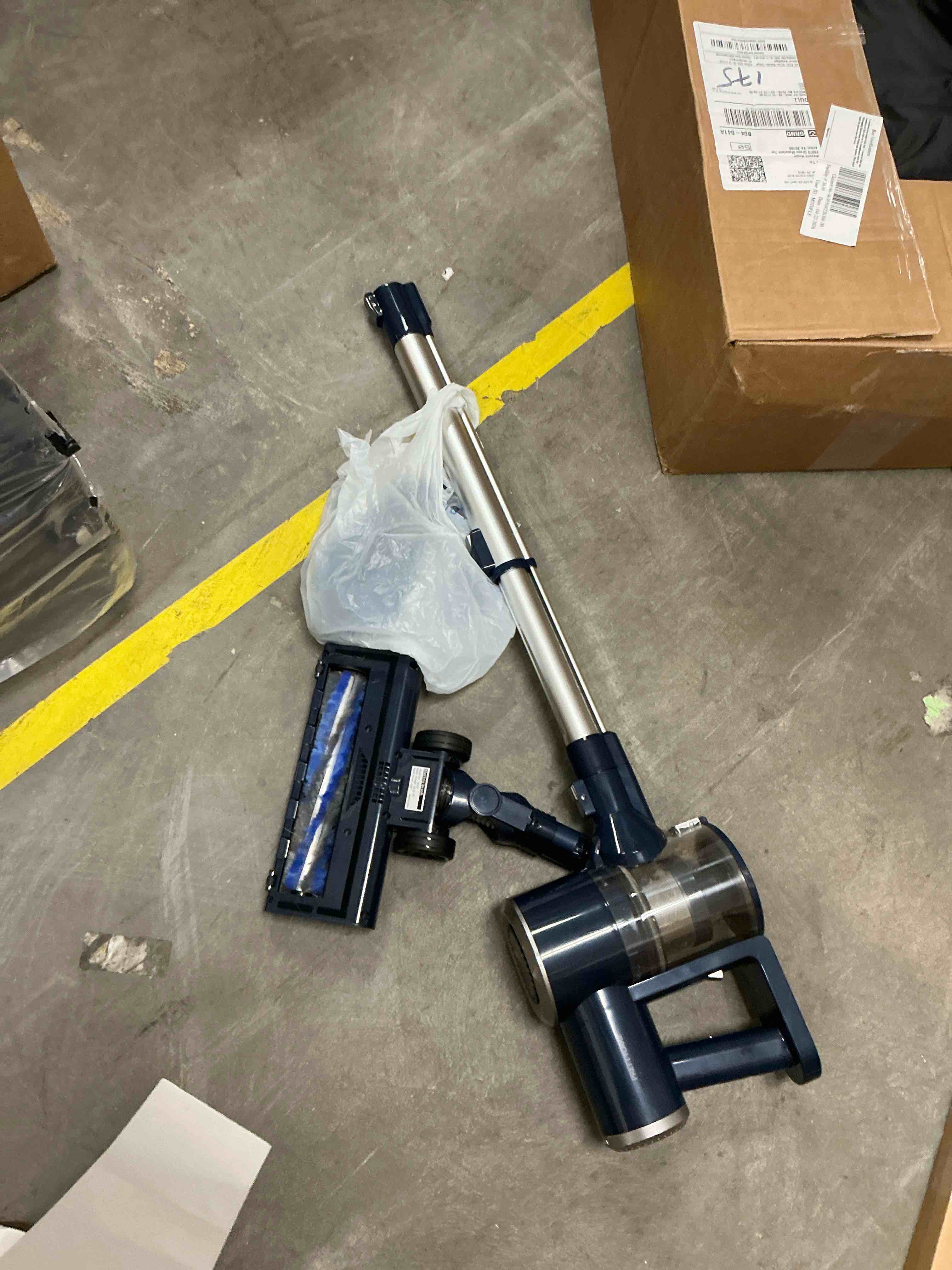 https://s3.amazonaws.com/lotting-images-prod/EmanualPiazza/PPE4065046_1779391039328.jpeg