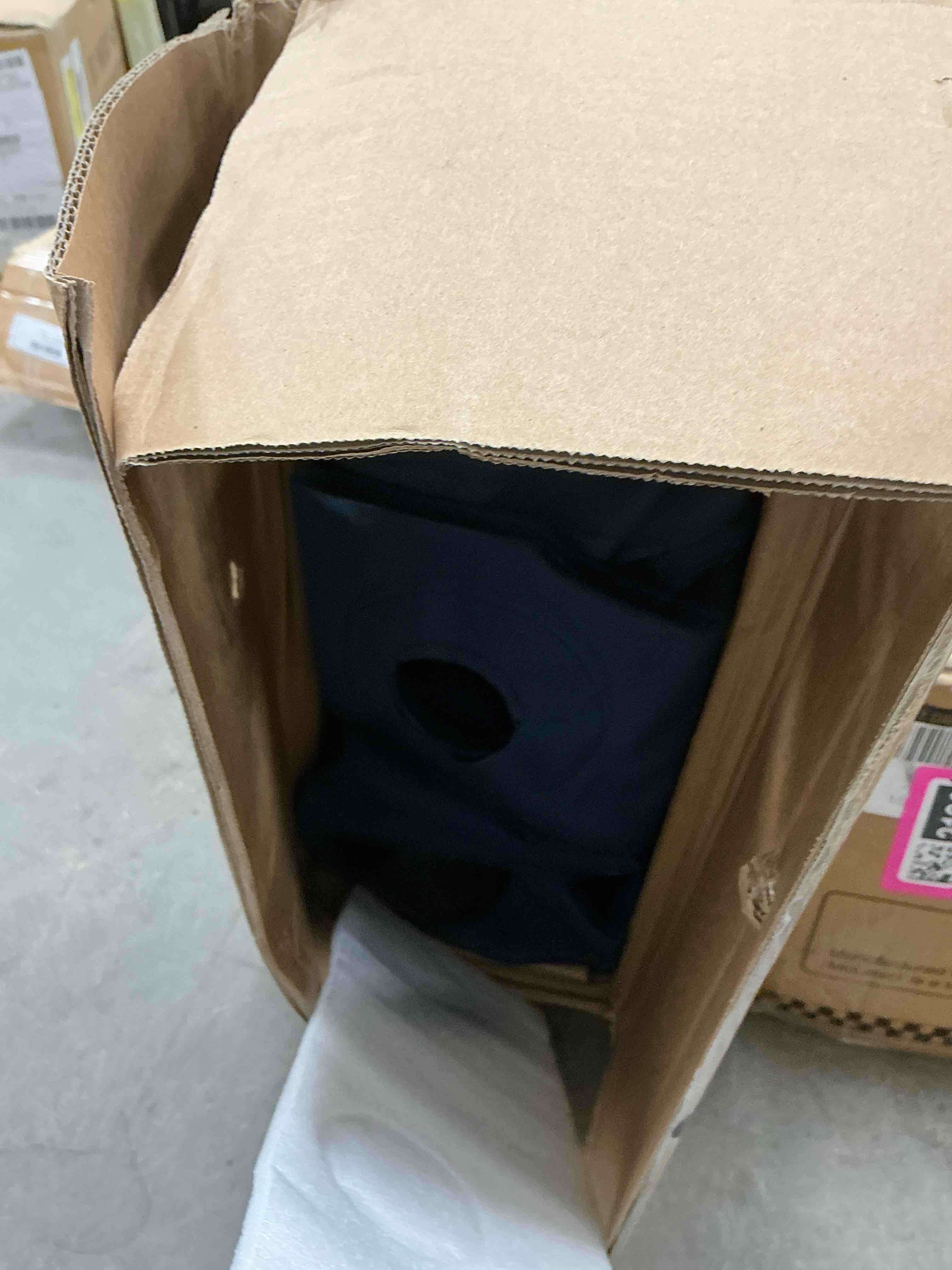 https://s3.amazonaws.com/lotting-images-prod/EmanualPiazza/PPE4065053_1779390240042.jpeg