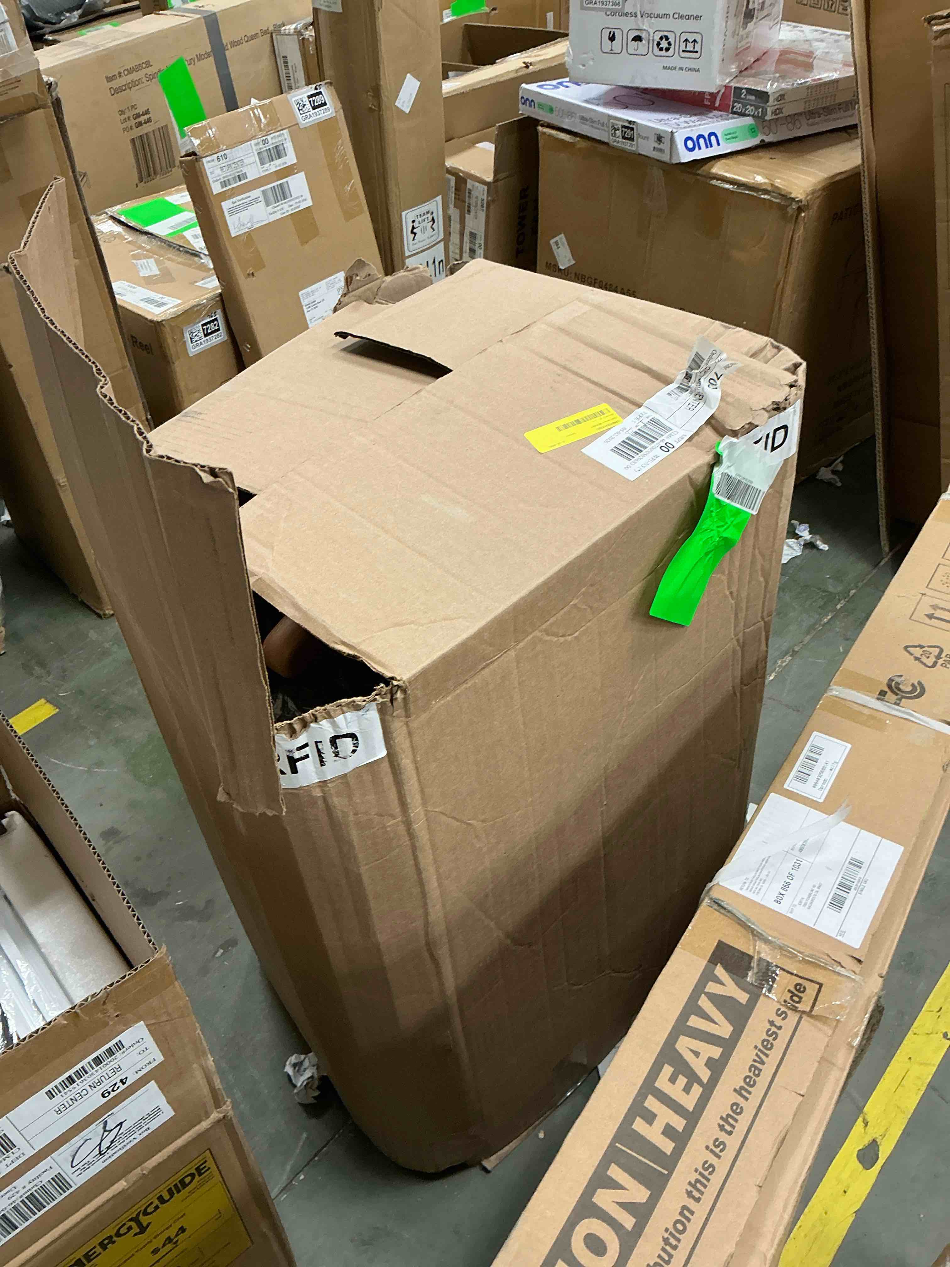 https://s3.amazonaws.com/lotting-images-prod/EmanualPiazza/PPE4065183_1779549925490.jpeg
