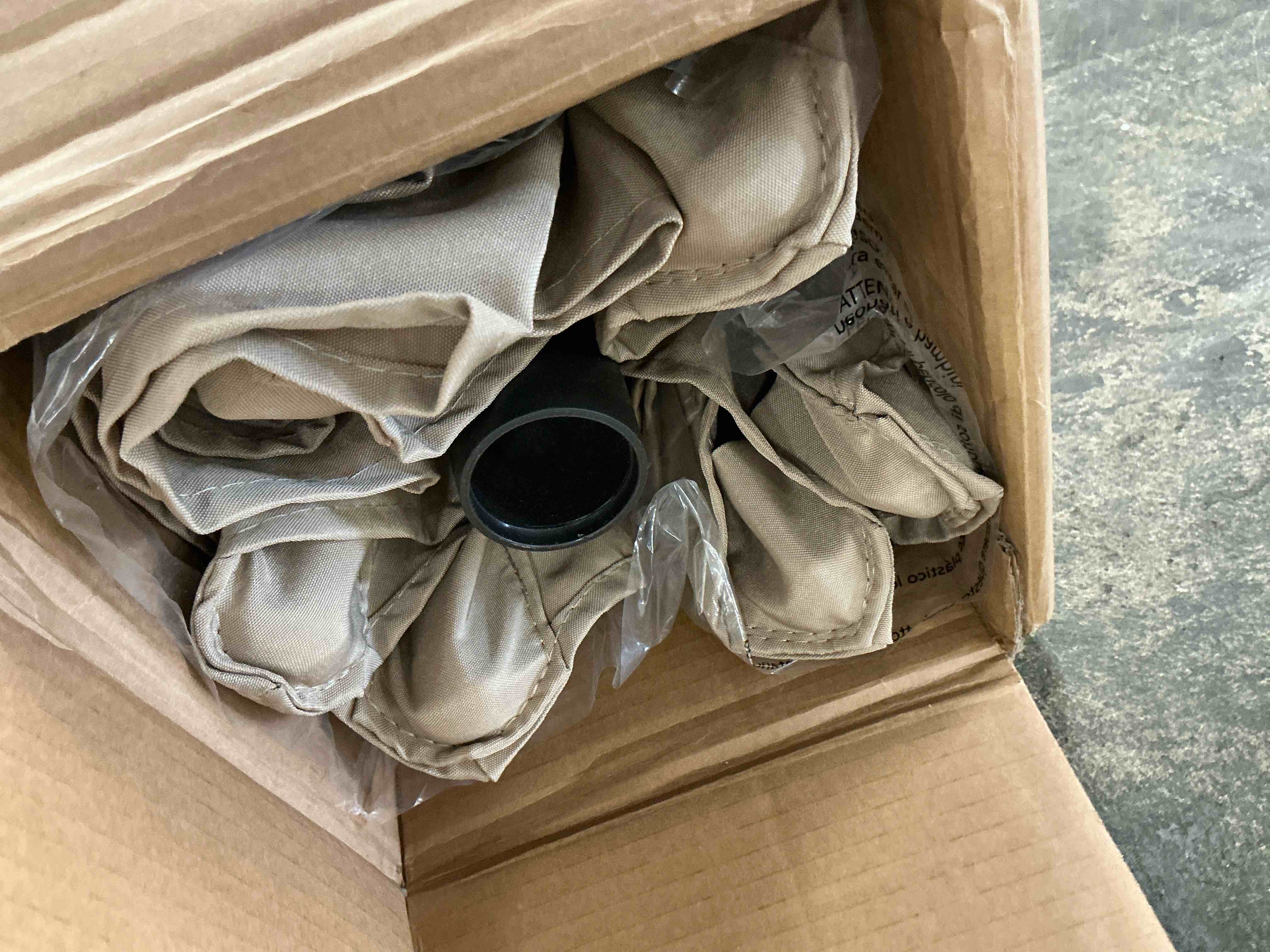 https://s3.amazonaws.com/lotting-images-prod/EmanualPiazza/PPE4065287_1779553905680.jpeg
