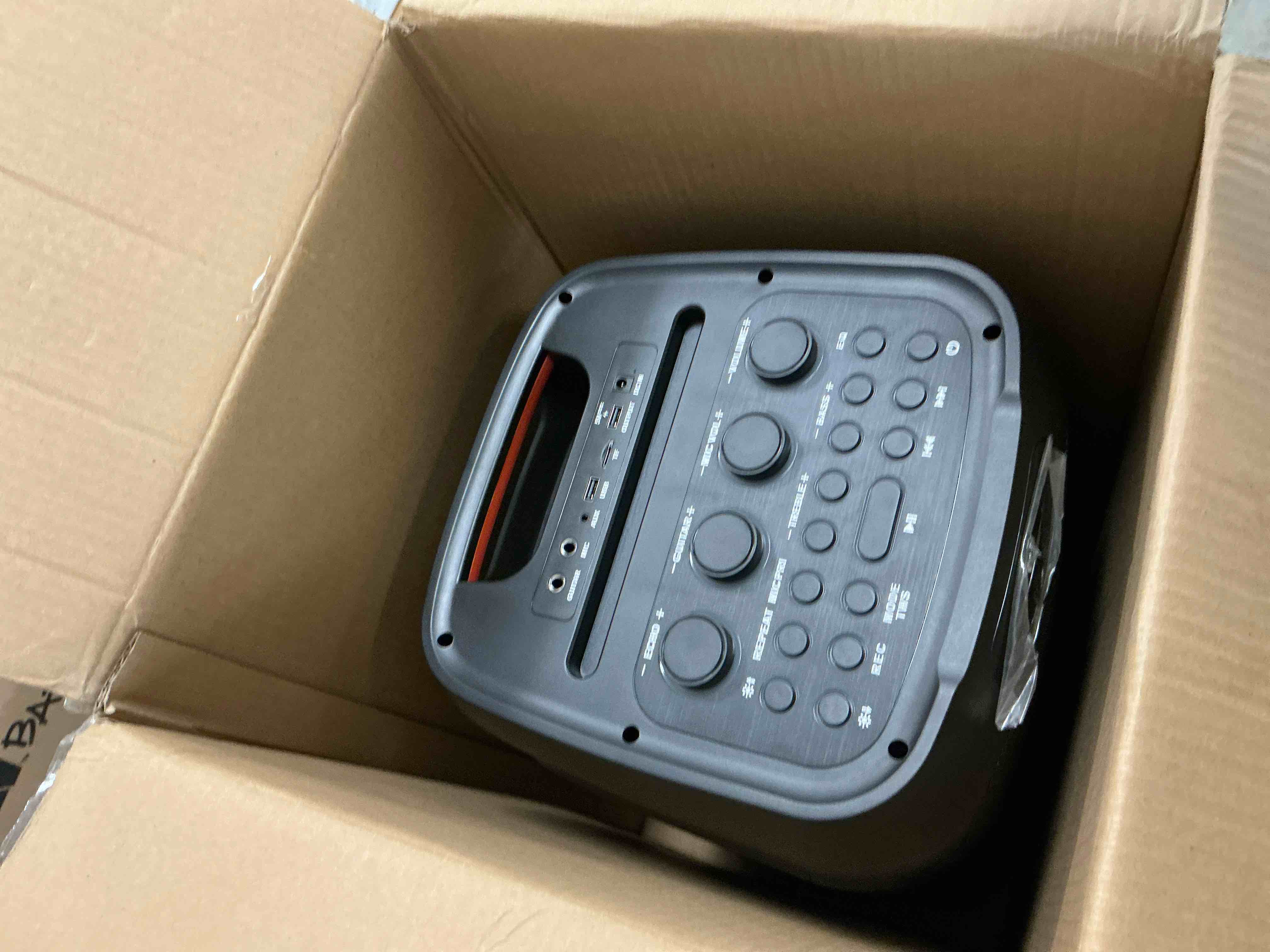 https://s3.amazonaws.com/lotting-images-prod/EmanualPiazza/PPE4065480_1779980943843.jpeg