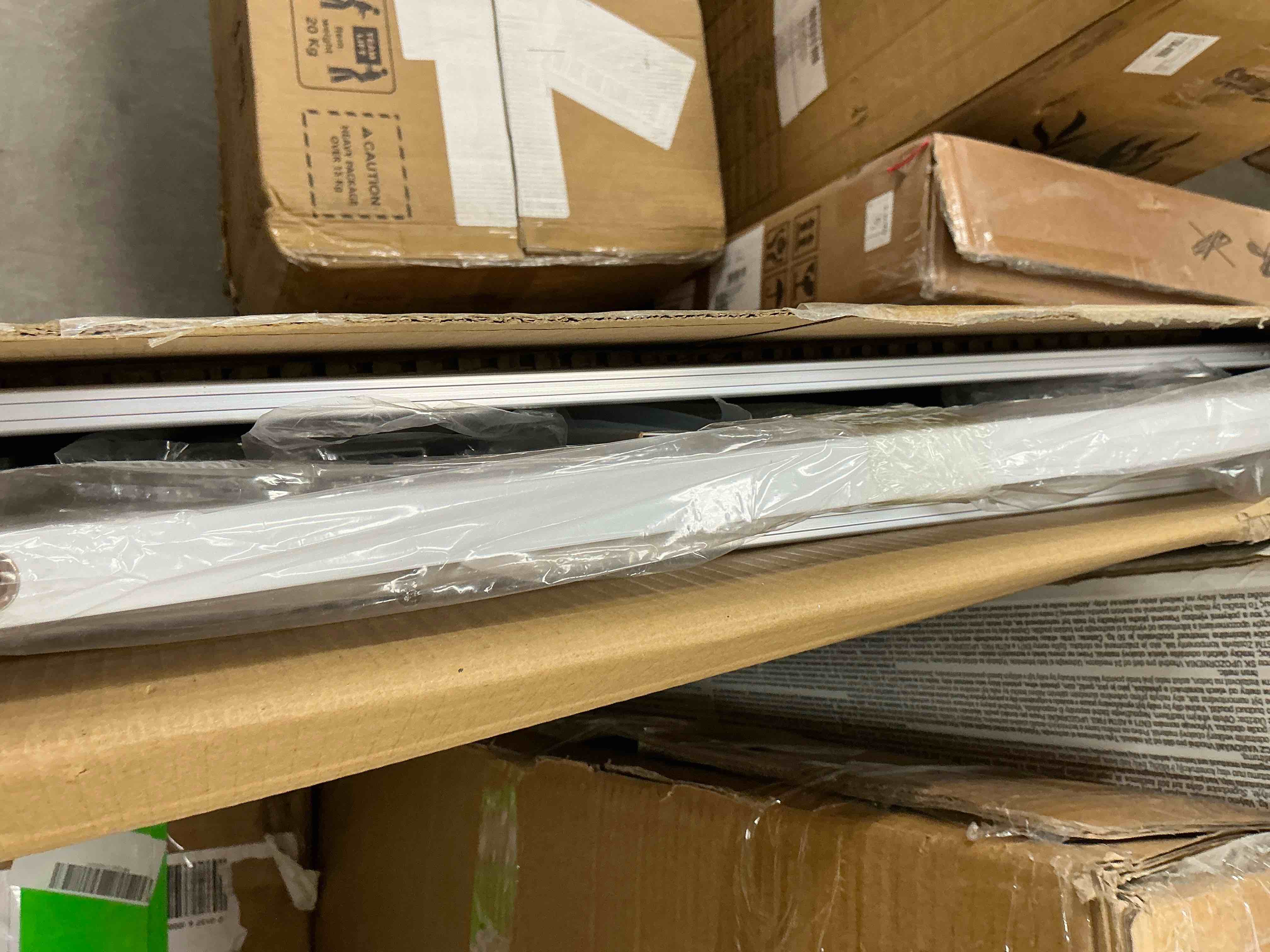https://s3.amazonaws.com/lotting-images-prod/EmanualPiazza/PPE4065896_1780680157898.jpeg