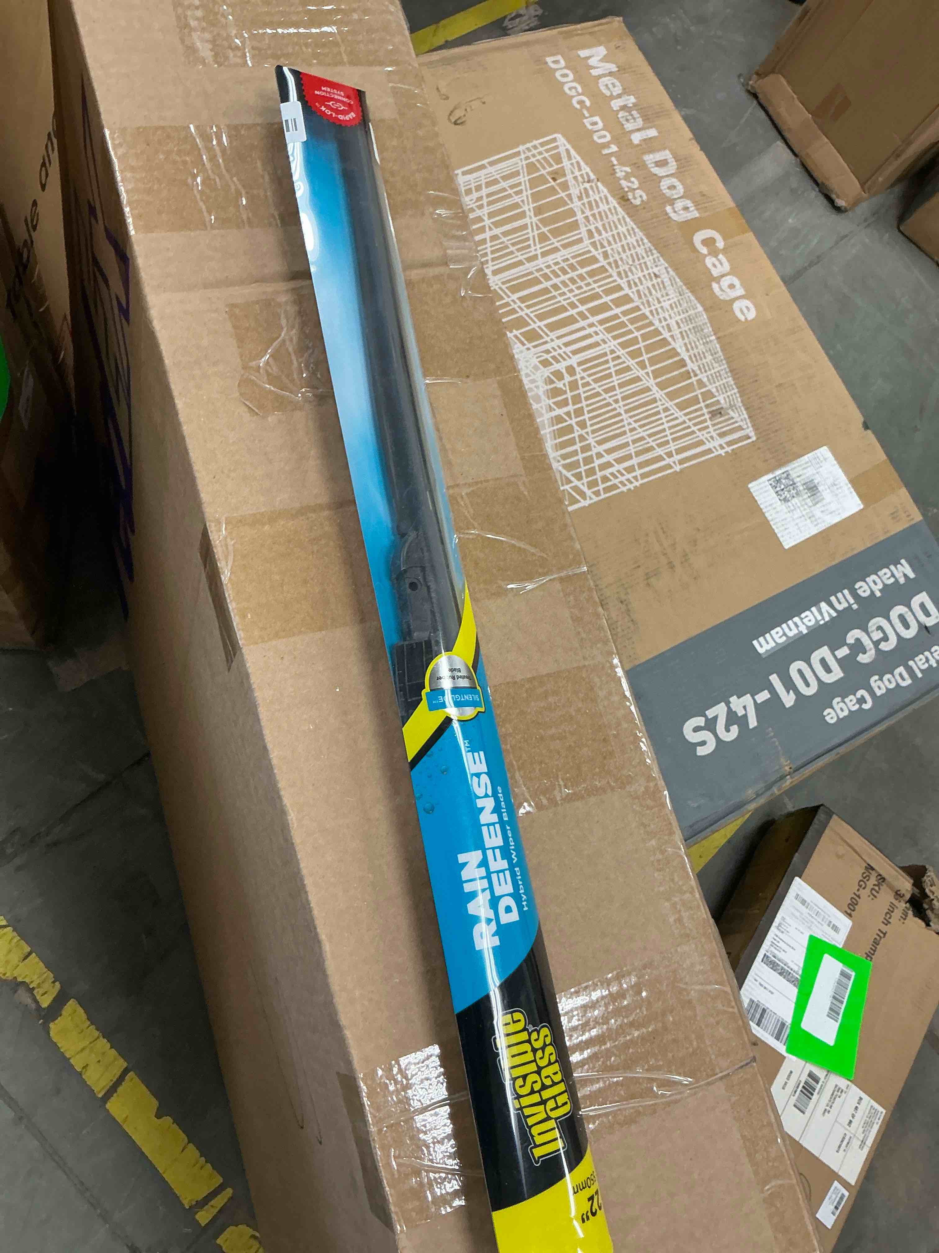 Condition photo showing Good Condition for invisible glass rain defense 26 hybrid wiper blade