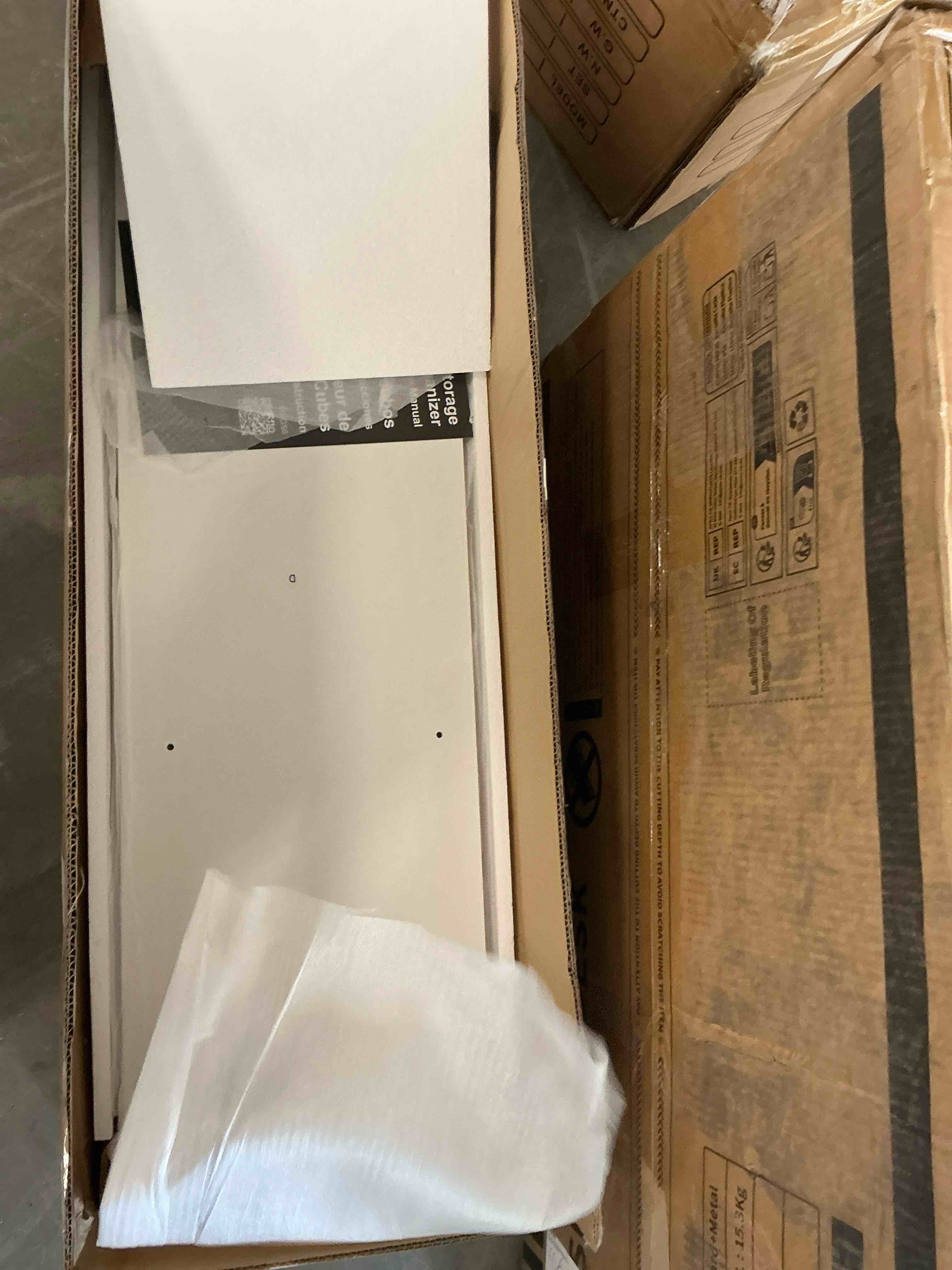 Condition photo showing New/Like New for zunmos 6 cube storage organizer,open cube storage bookcase with 3 removable back panels,for living room, bedroom, entrance hall &office, 36" l×11.6" w×24"h, white