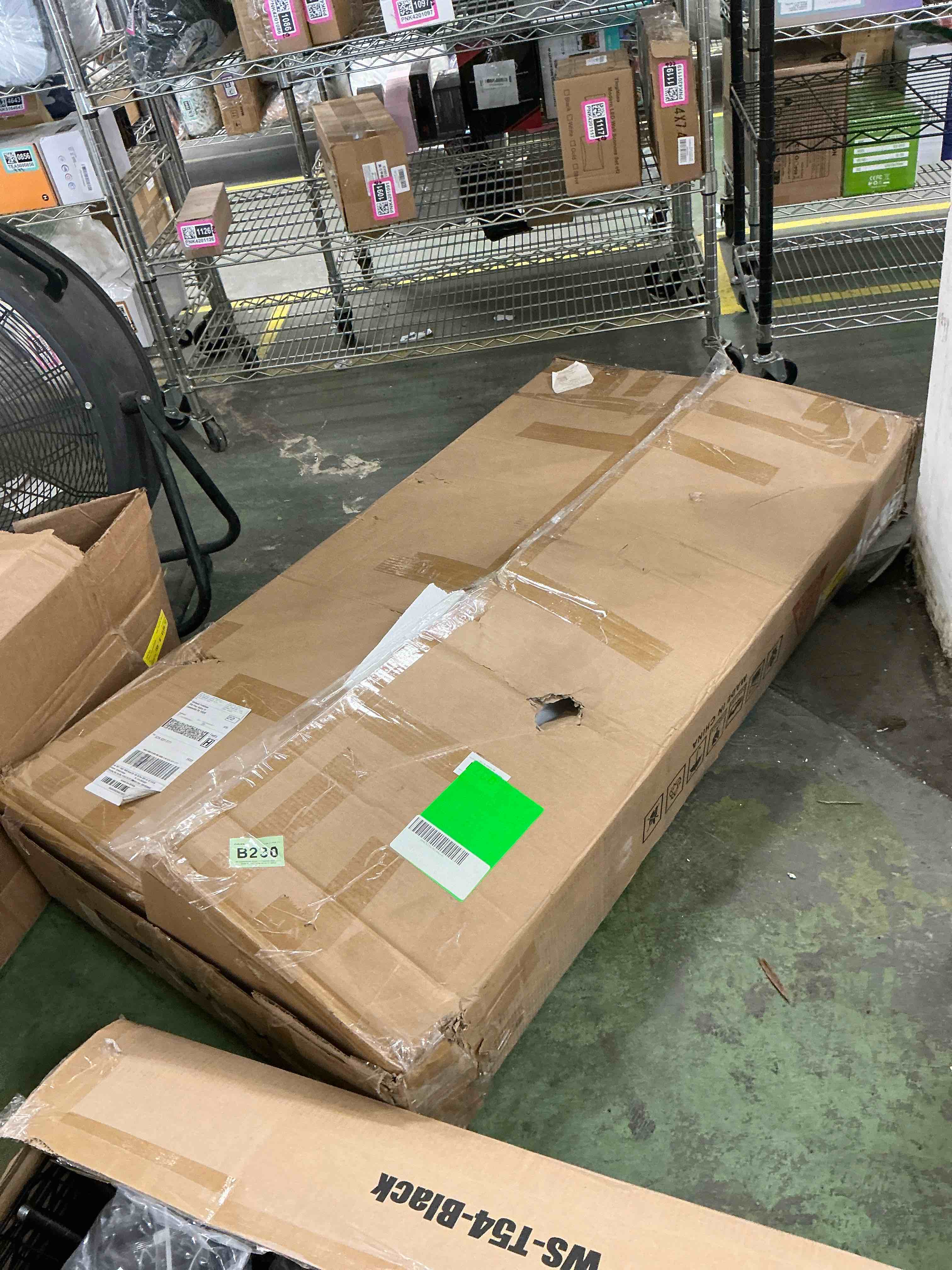 Condition photo showing Good Condition for homfa dog crate furniture 47.2 large wooden indoor dog cage table with sliding & lockable doors for medium dogs white&walnut