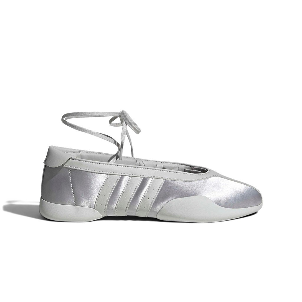 Condition photo showing New/Like New for adidas originals taekwondo mei ballet (silver metallic) women's shoes kj8370 size 7