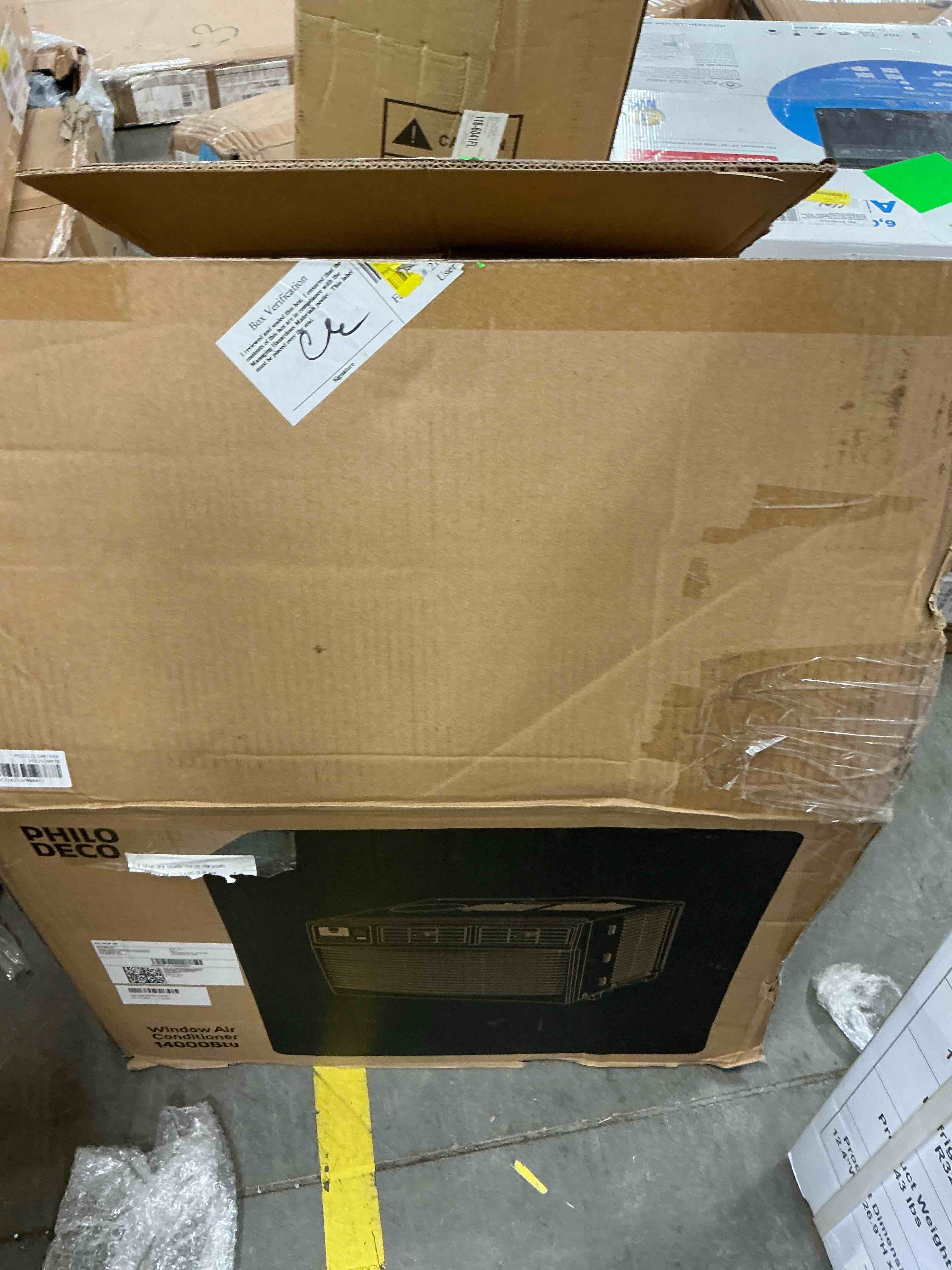 Condition photo showing Good Condition for philodeco 14000 btu window air conditioner 700 sq ft. ac units intelligent led diswplay screen with remote control can be used as a dehumidifier/fan operates quietly energy-saving. 24 timer