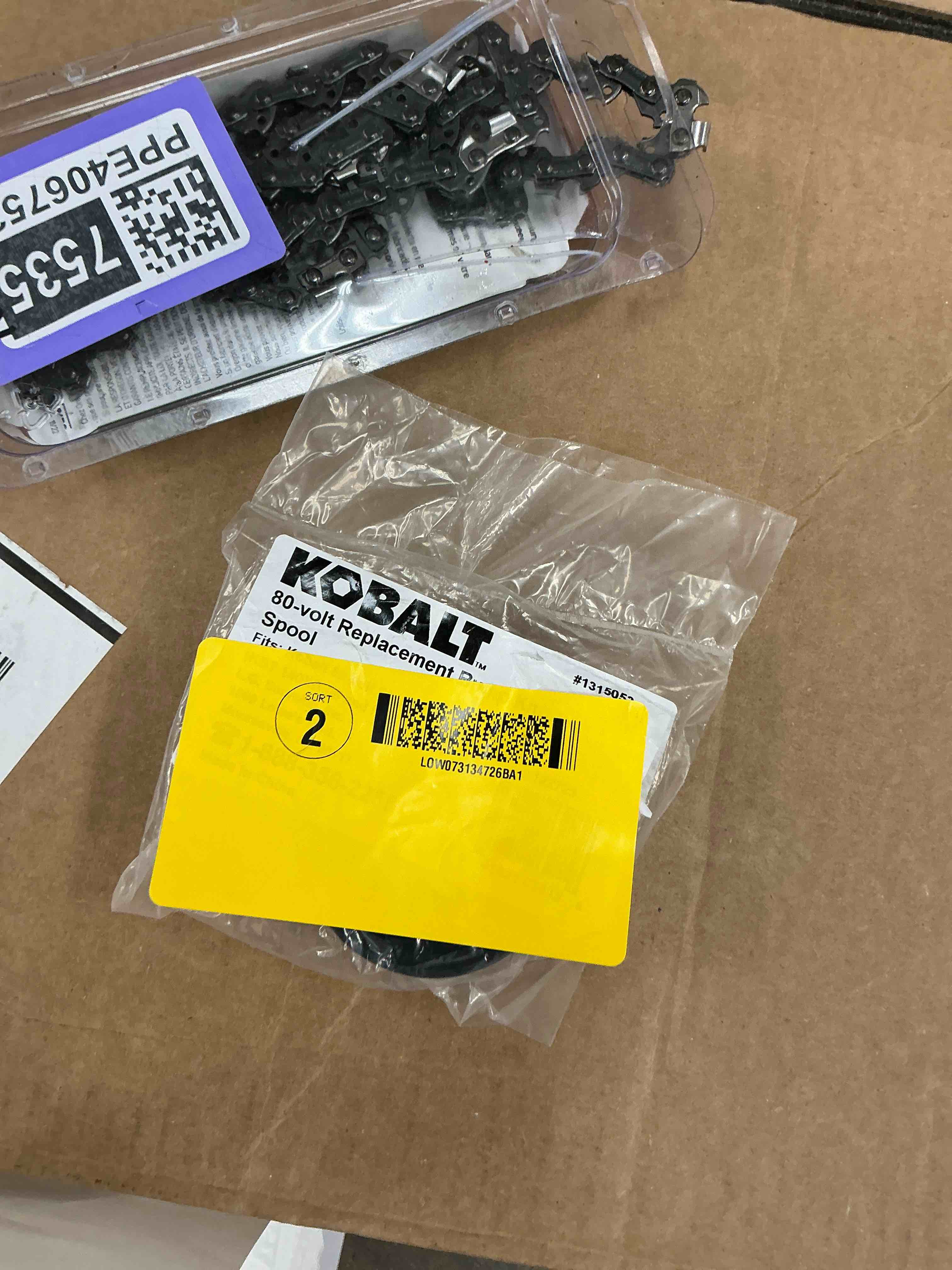 Condition photo showing Good Condition for kobalt plastic string trimmer bump knob assembly