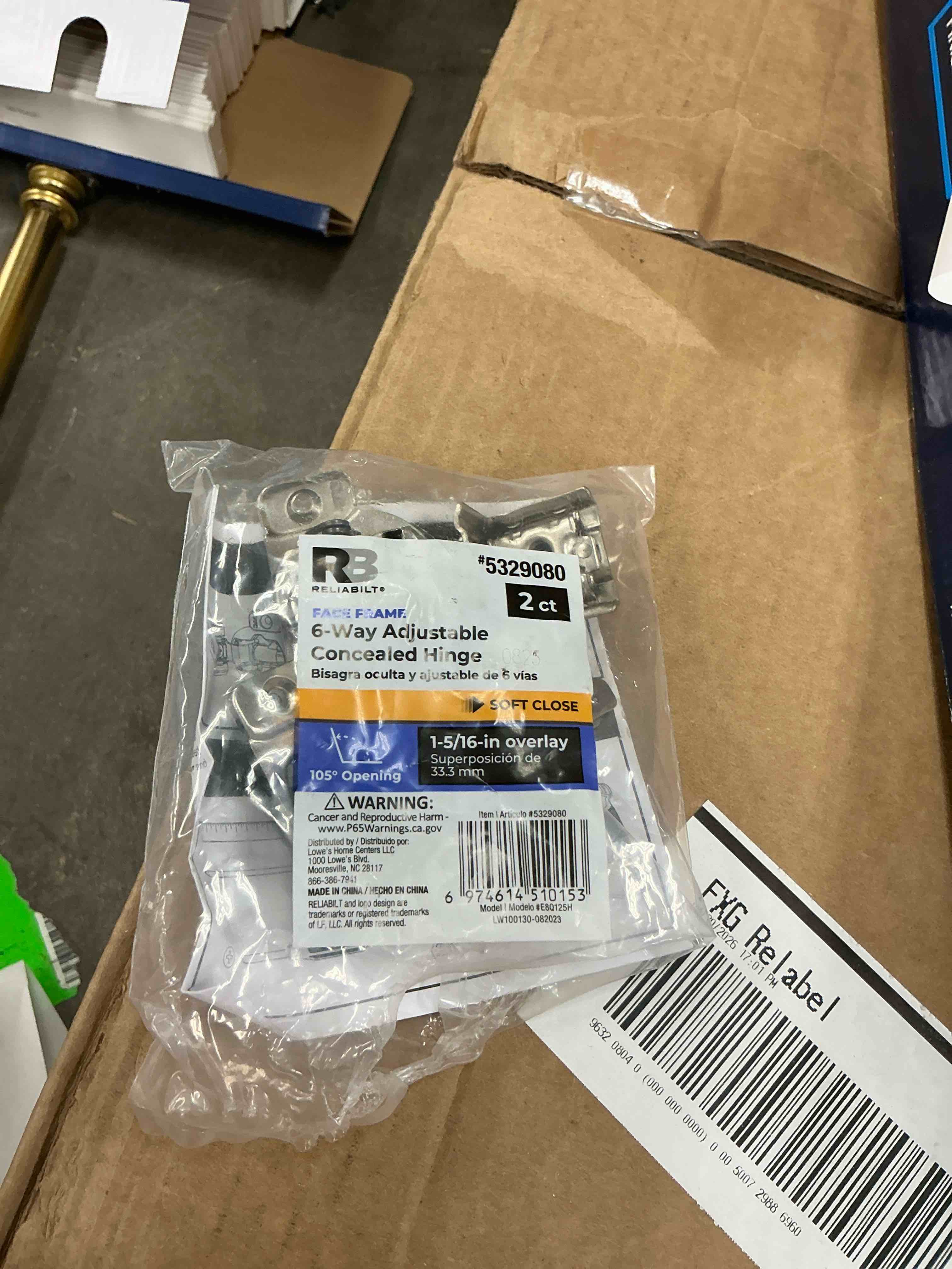 Condition photo showing Good Condition for reliabilt 105-degree 1-5/16-in overlay concealed soft close nickel plated cabinet hinge, 1 pair (2-pieces)