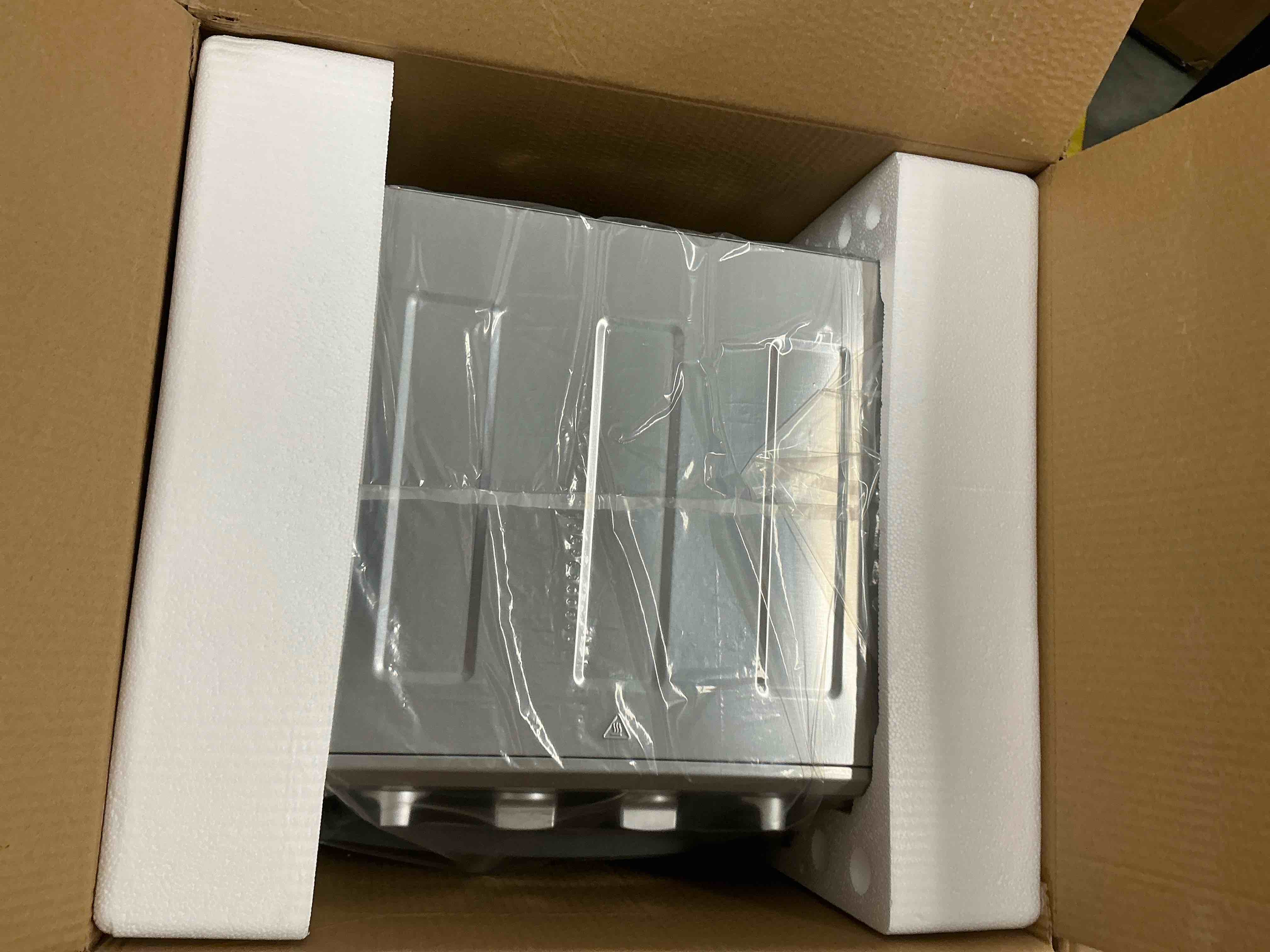 Condition photo showing New/Like New for cuisinart airfryer toaster oven with grill stainless toa-70nas