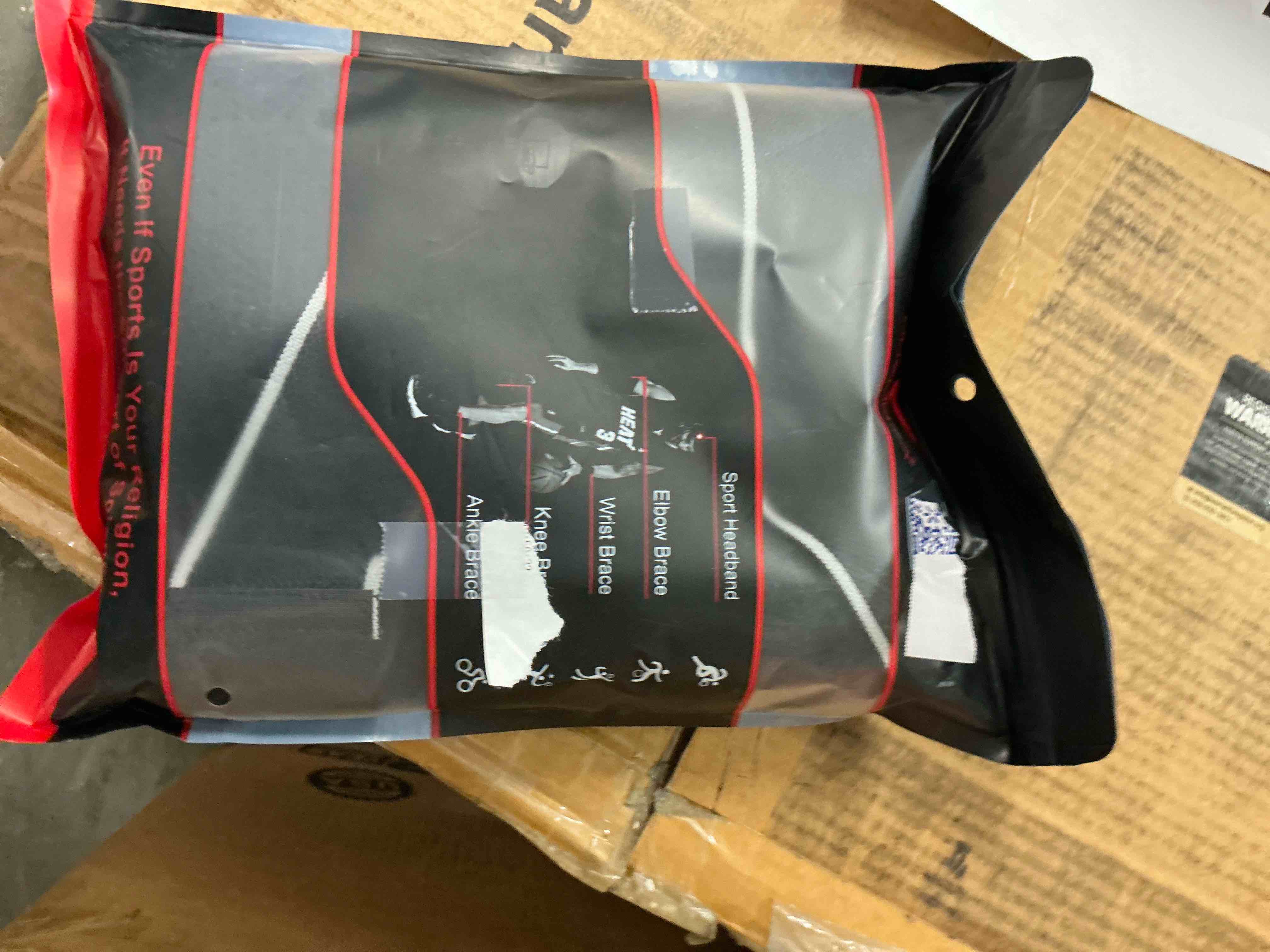 Condition photo showing Good Condition for hurmoya knee brace for knee pain, 2 adjustable straps compression support with patella gel pad & 4 side stabilizers,injury recovery for men and women