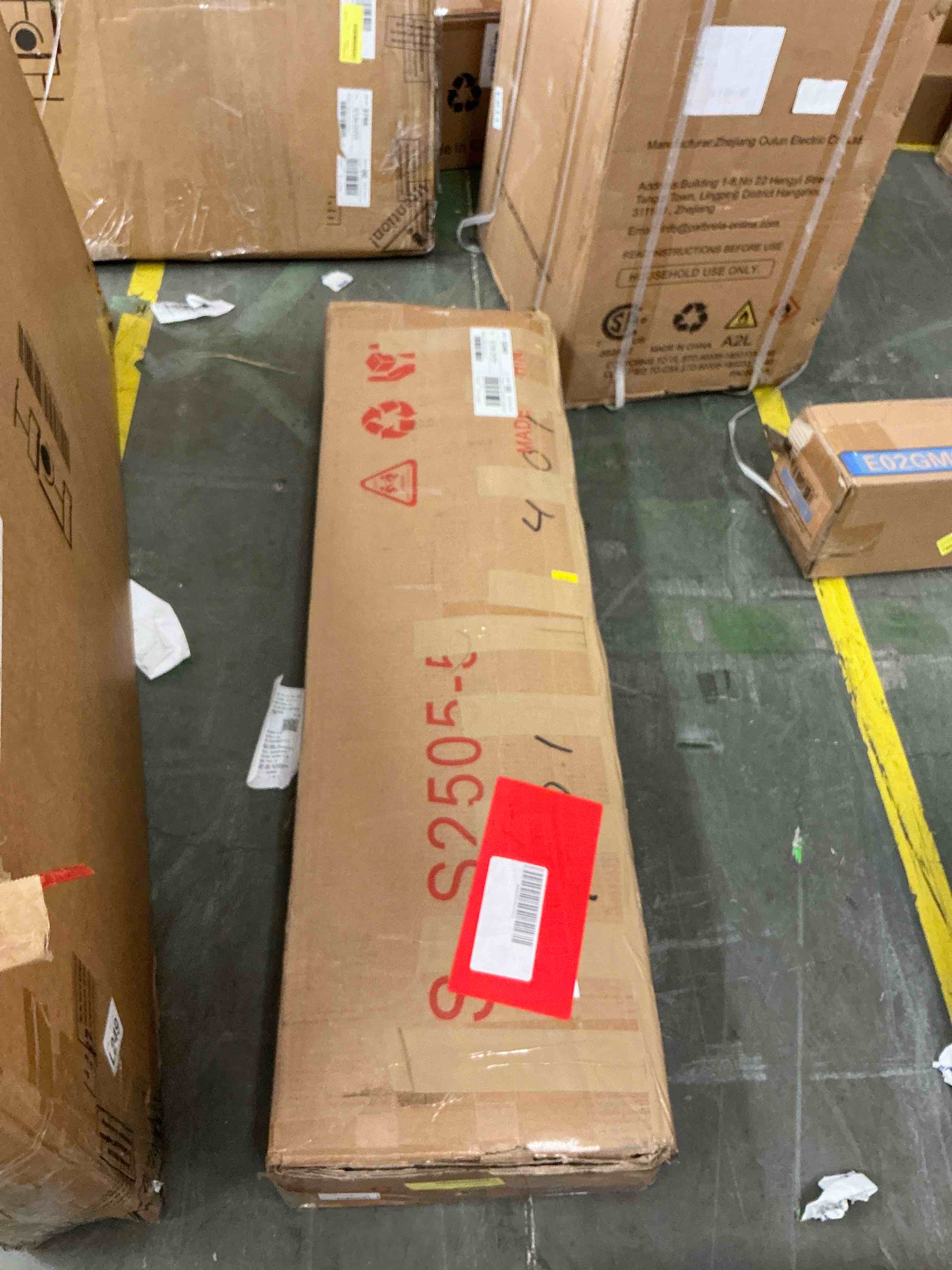 Condition photo showing Good Condition for bedsnus 5 inch king heavy duty metal box spring, mattress foundation with fabric cover, easy assembly