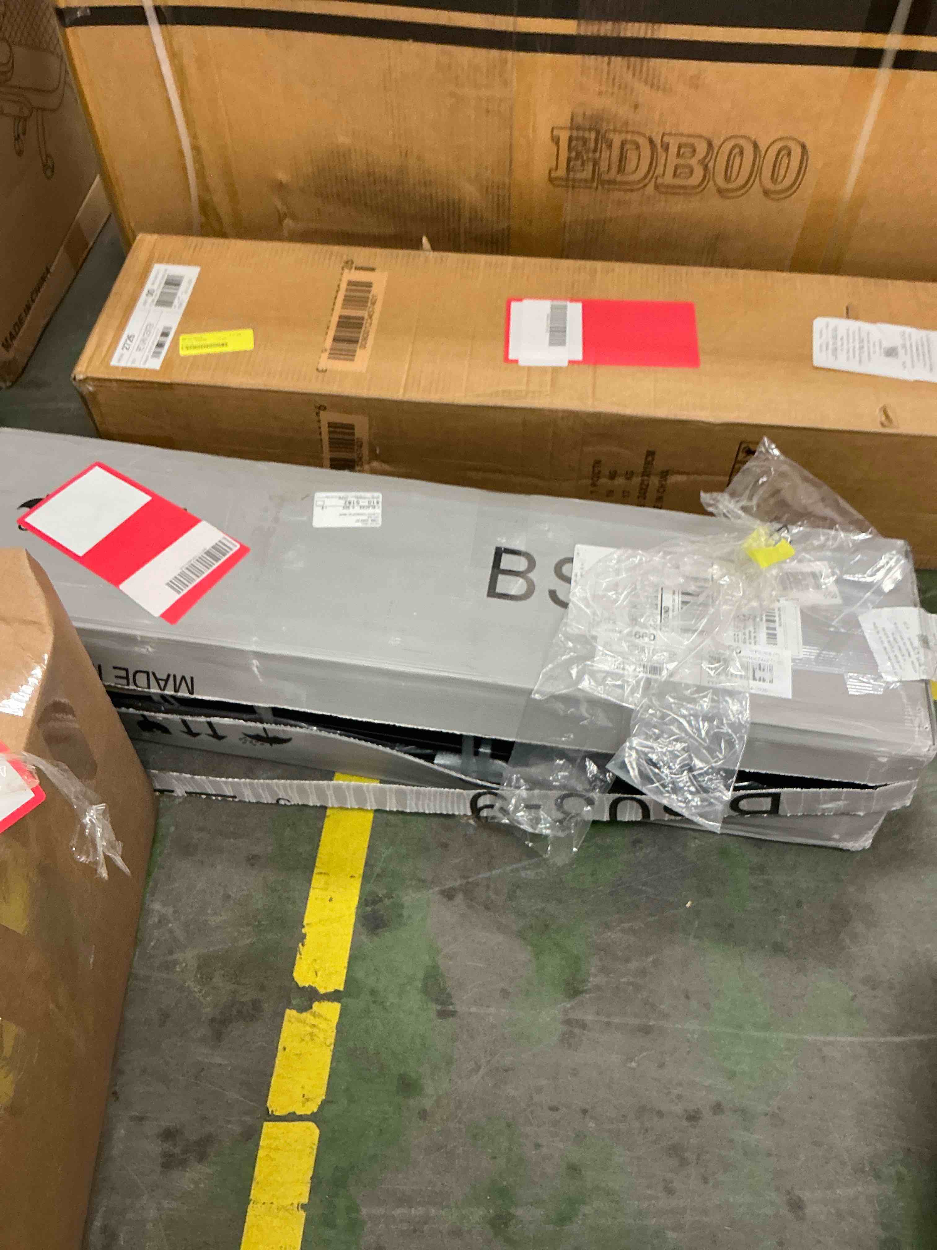https://s3.amazonaws.com/lotting-images-prod/EmanualPiazza/PPE4068998_1789229310491.jpeg