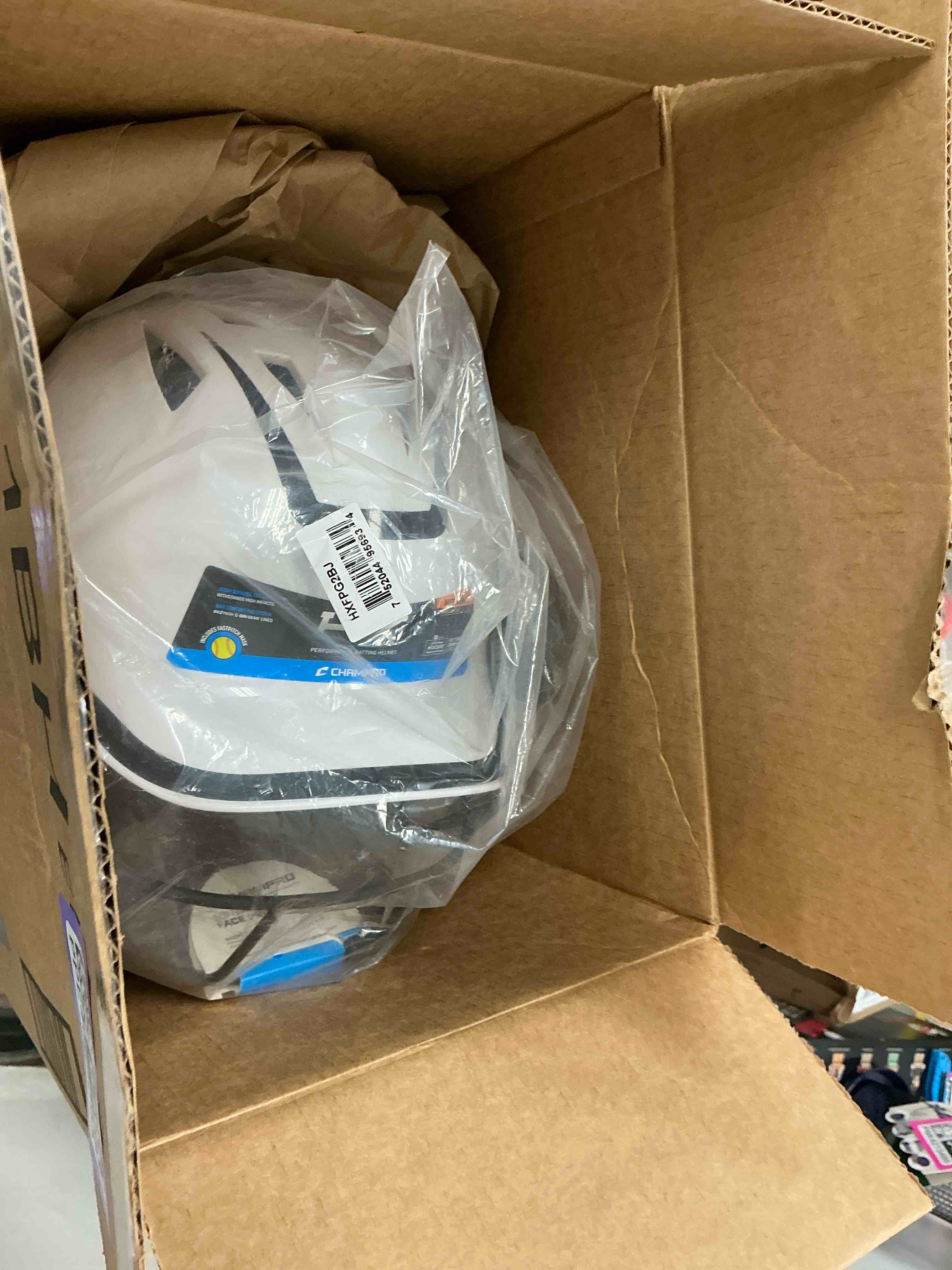 https://s3.amazonaws.com/lotting-images-prod/EmanualPiazza/PPE4069110_1777572784544.jpeg