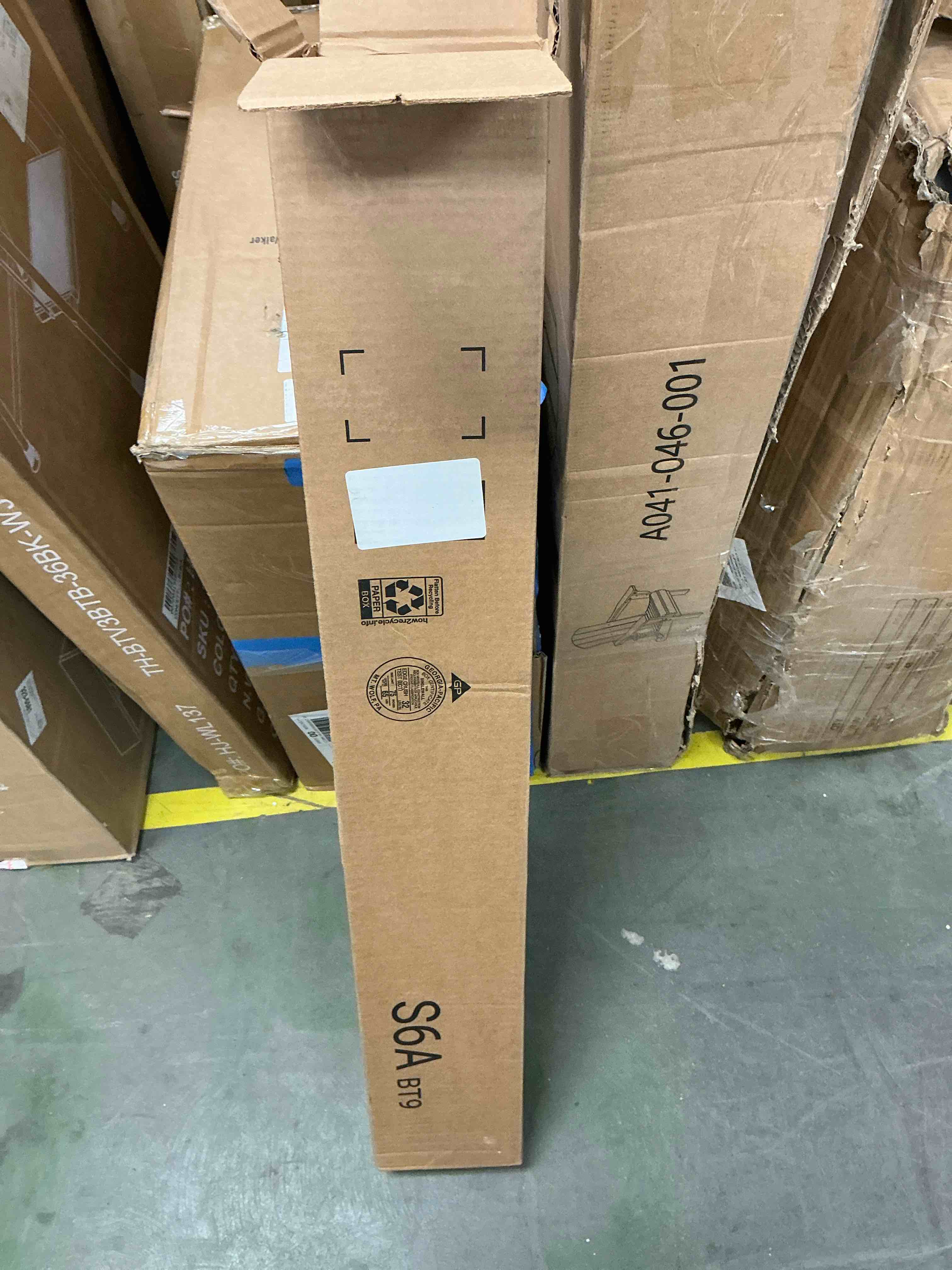 https://s3.amazonaws.com/lotting-images-prod/EmanualPiazza/PPE4069119_1777573302404.jpeg