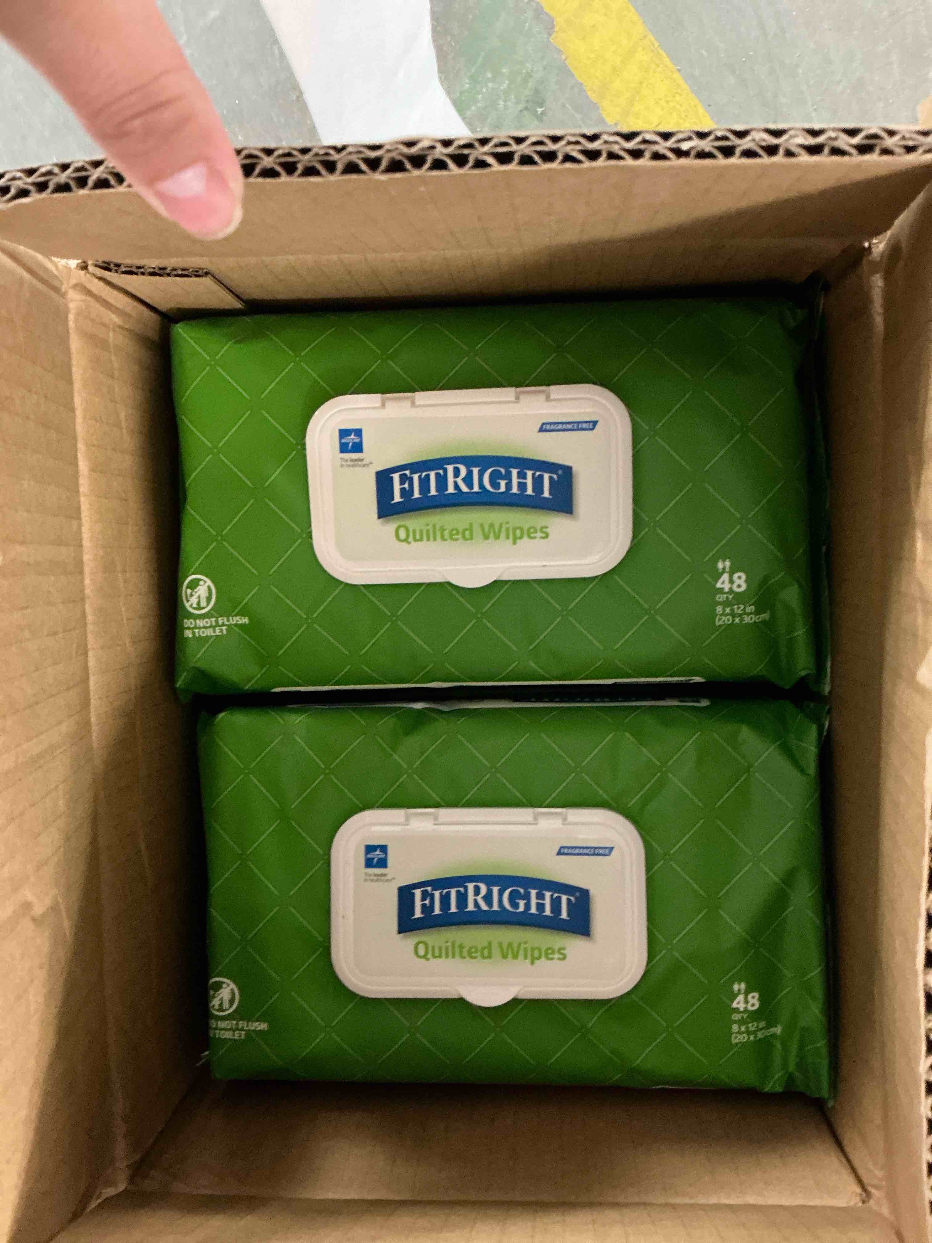 Condition photo showing New/Like New for fitright aloe quilted heavyweight personal cleansing cloth wipes, unscented, 576 count, 8 x 12 inch adult large incontinence wipes pack of 576