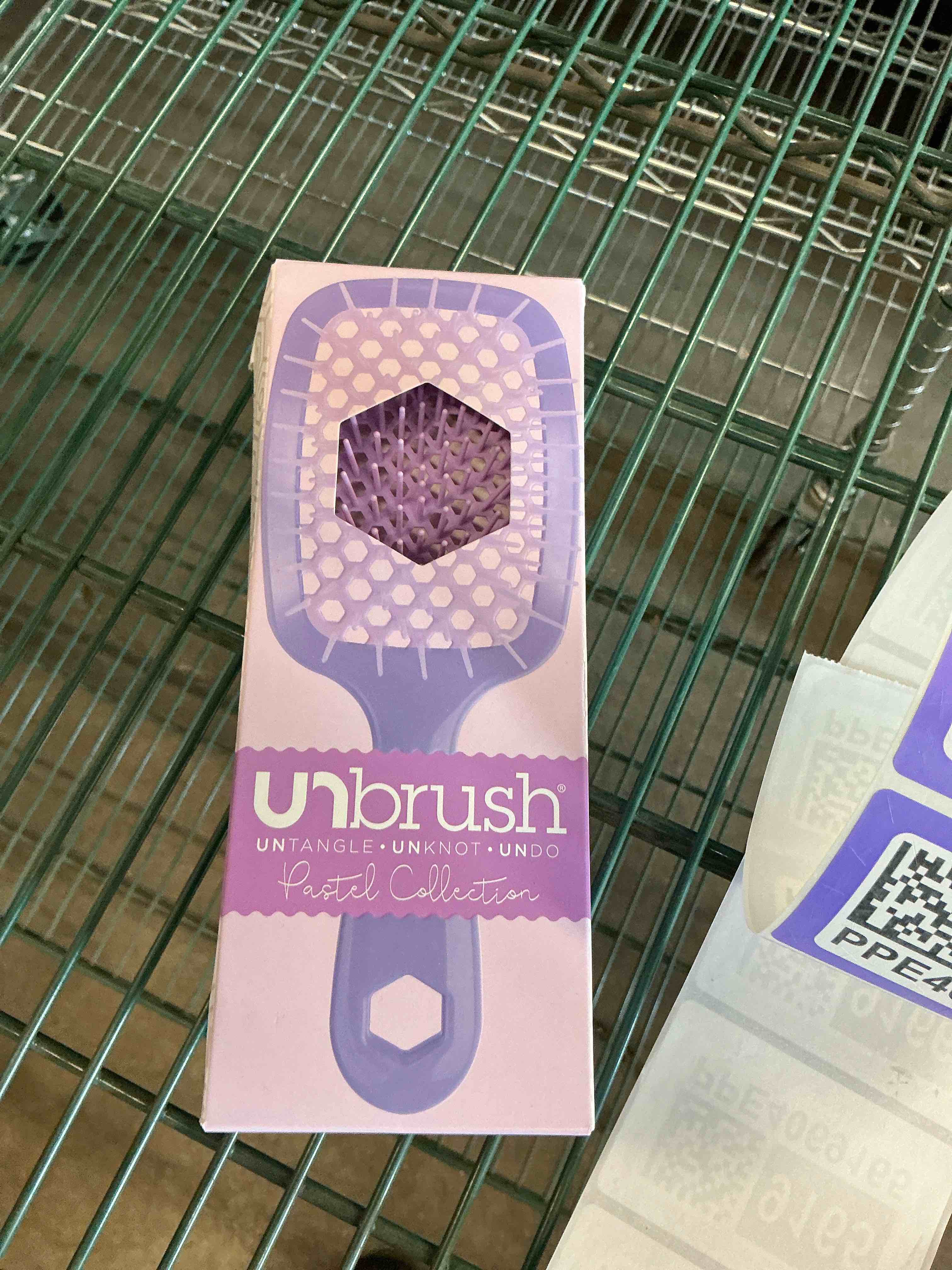 Condition photo showing New/Like New for fhi heat unbrush detangling brush for pain-free brushing on all wet or dry hair types — durable duoflex anti-static bristles, lightweight handle, vented hair brush