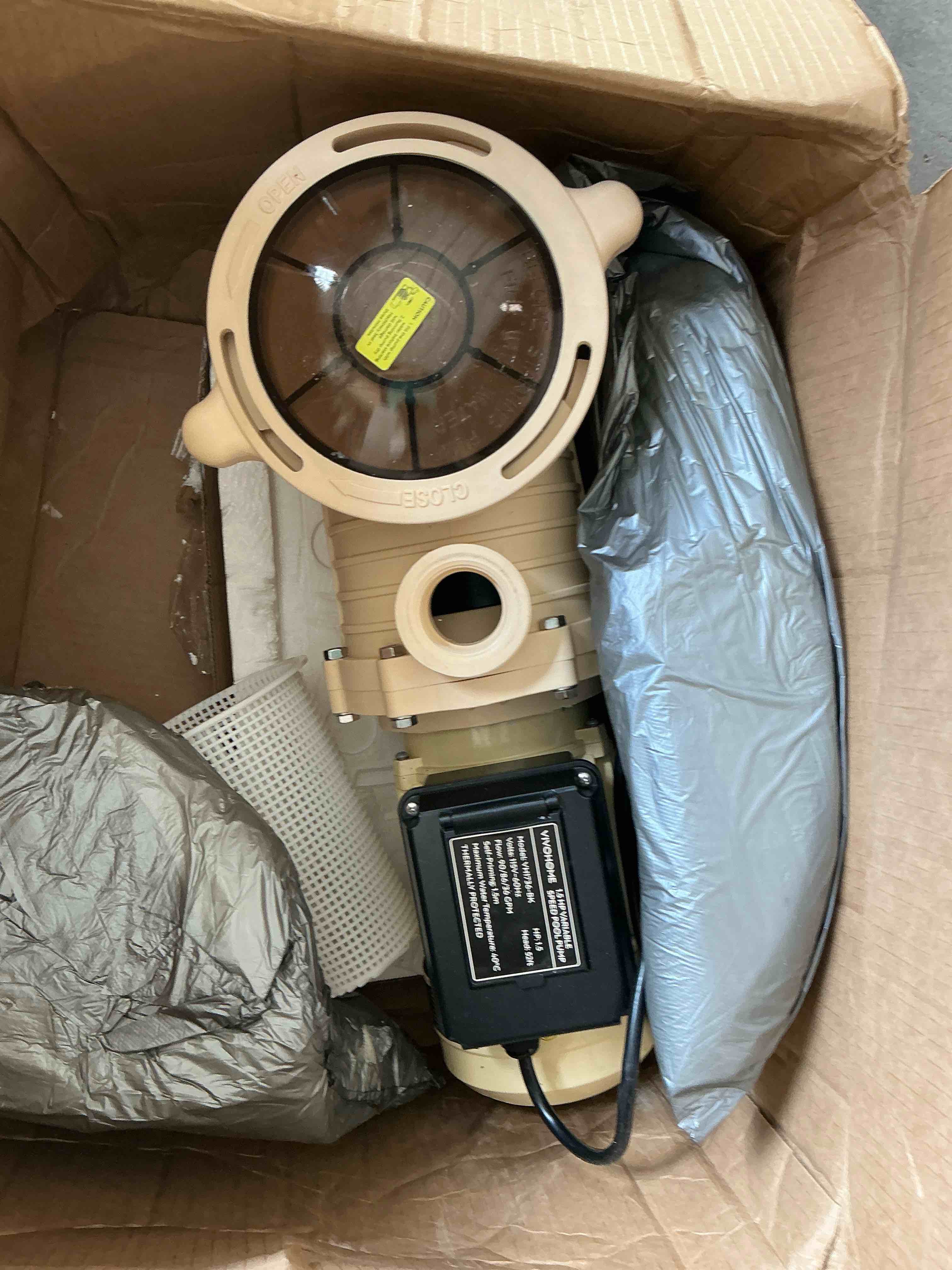 Condition photo showing Good Condition for vivohome 1.5hp 115v variable speed pool pump, self-priming energy saving, 1.5" & 2" inlet w/strainer basket for in/above ground pools 1.5 hp variable speed