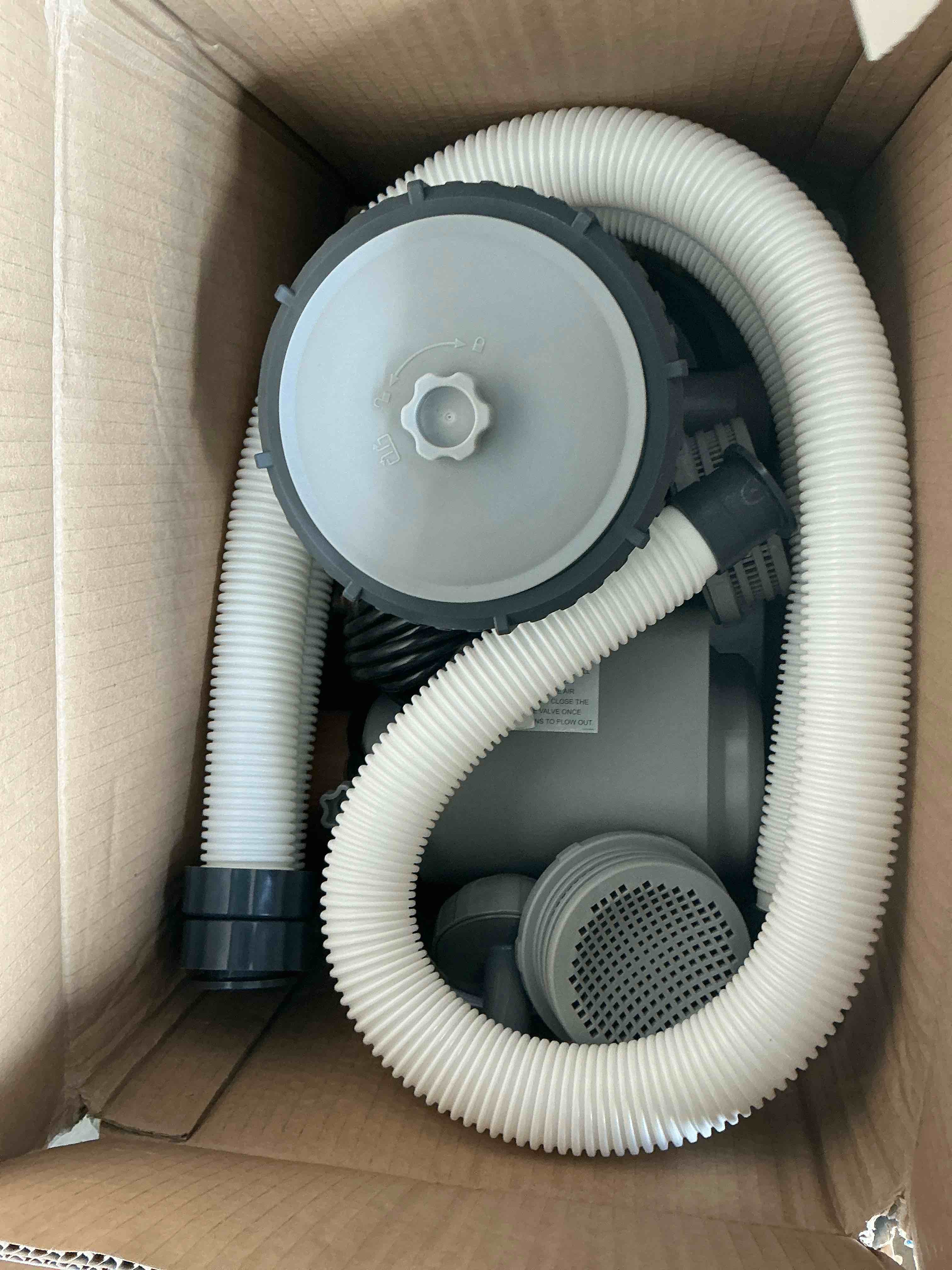 Condition photo showing Good Condition for intex c2500 krystal clear cartridge filter pump for above ground pools: 2500 gph pump flow rate – improved circulation and filtration – easy installation – improved water clarity – easy-to-clean 2,500 gallons per hour filter pump
