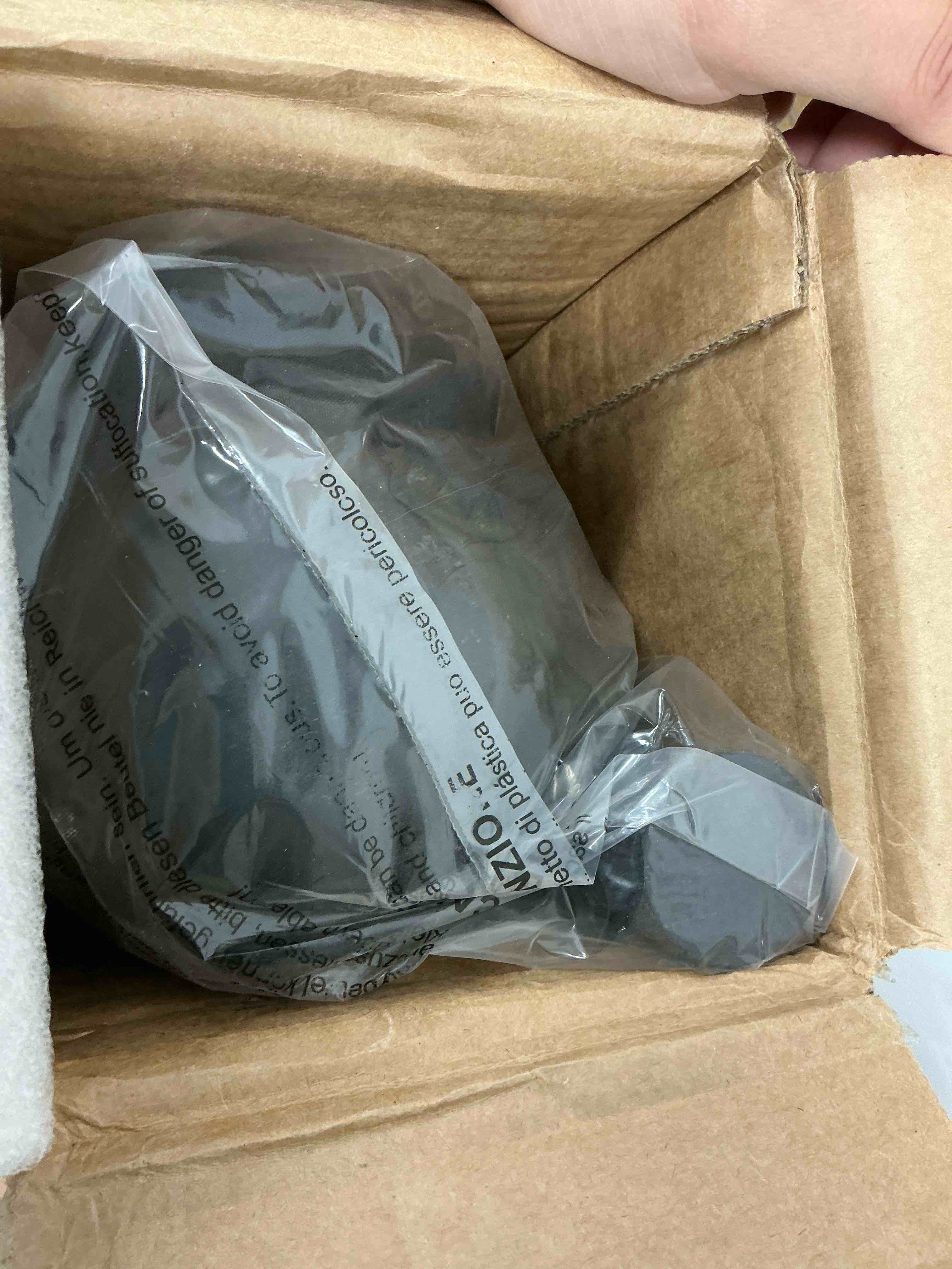 https://s3.amazonaws.com/lotting-images-prod/EmanualPiazza/PPE4069266_1778251358307.jpeg