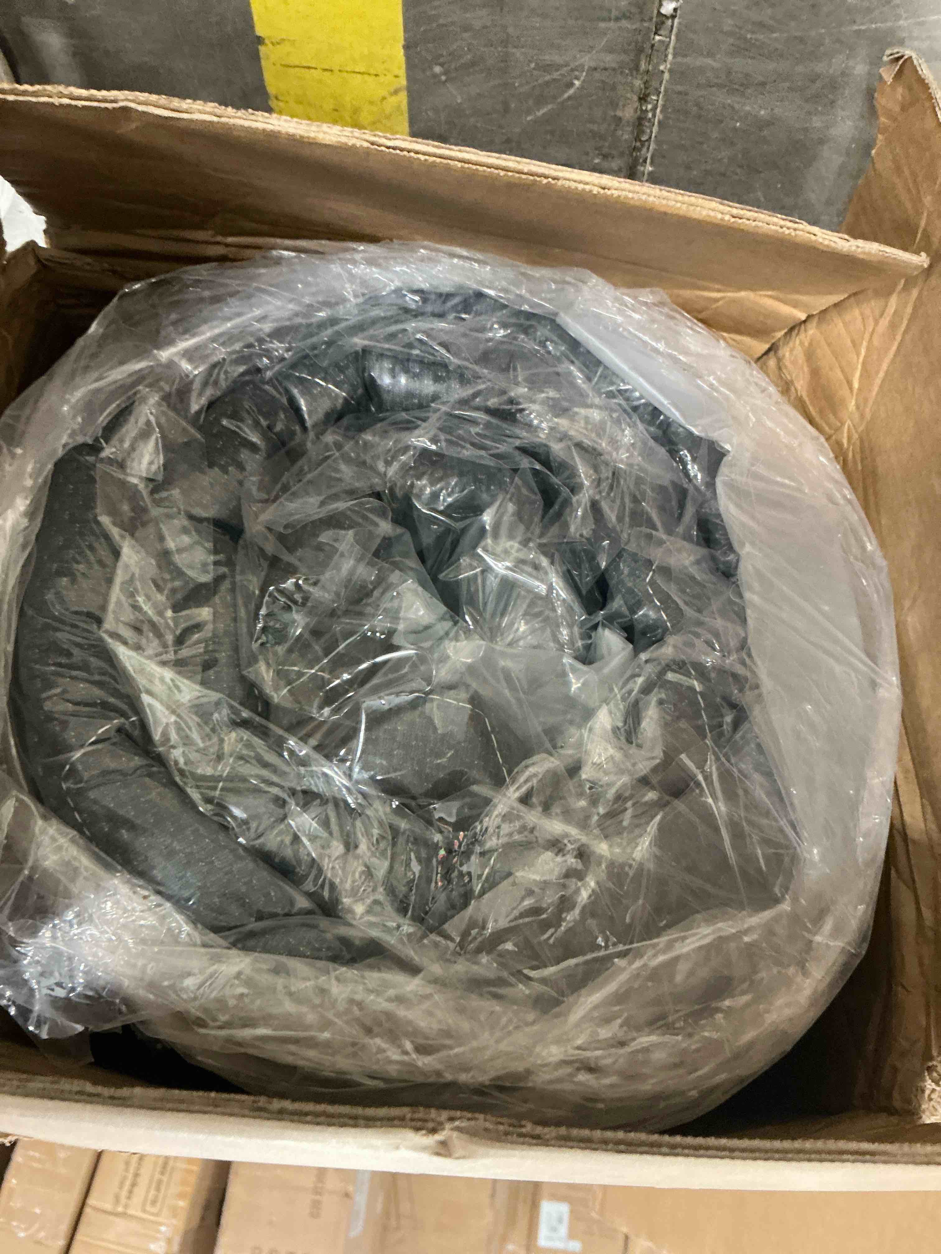https://s3.amazonaws.com/lotting-images-prod/EmanualPiazza/PPE4069275_1778252472734.jpeg