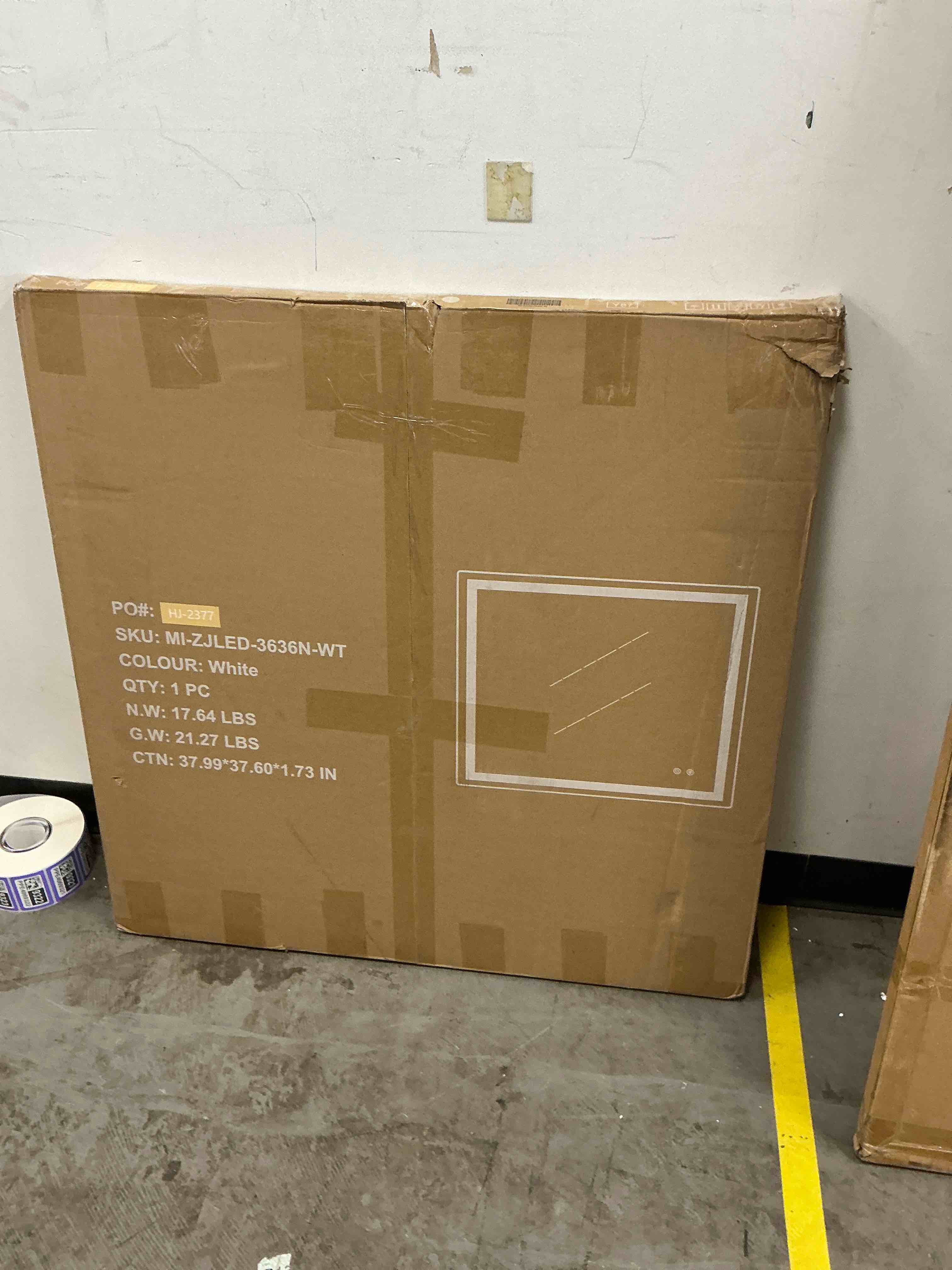 https://s3.amazonaws.com/lotting-images-prod/EmanualPiazza/PPE4069277_1778252993027.jpeg