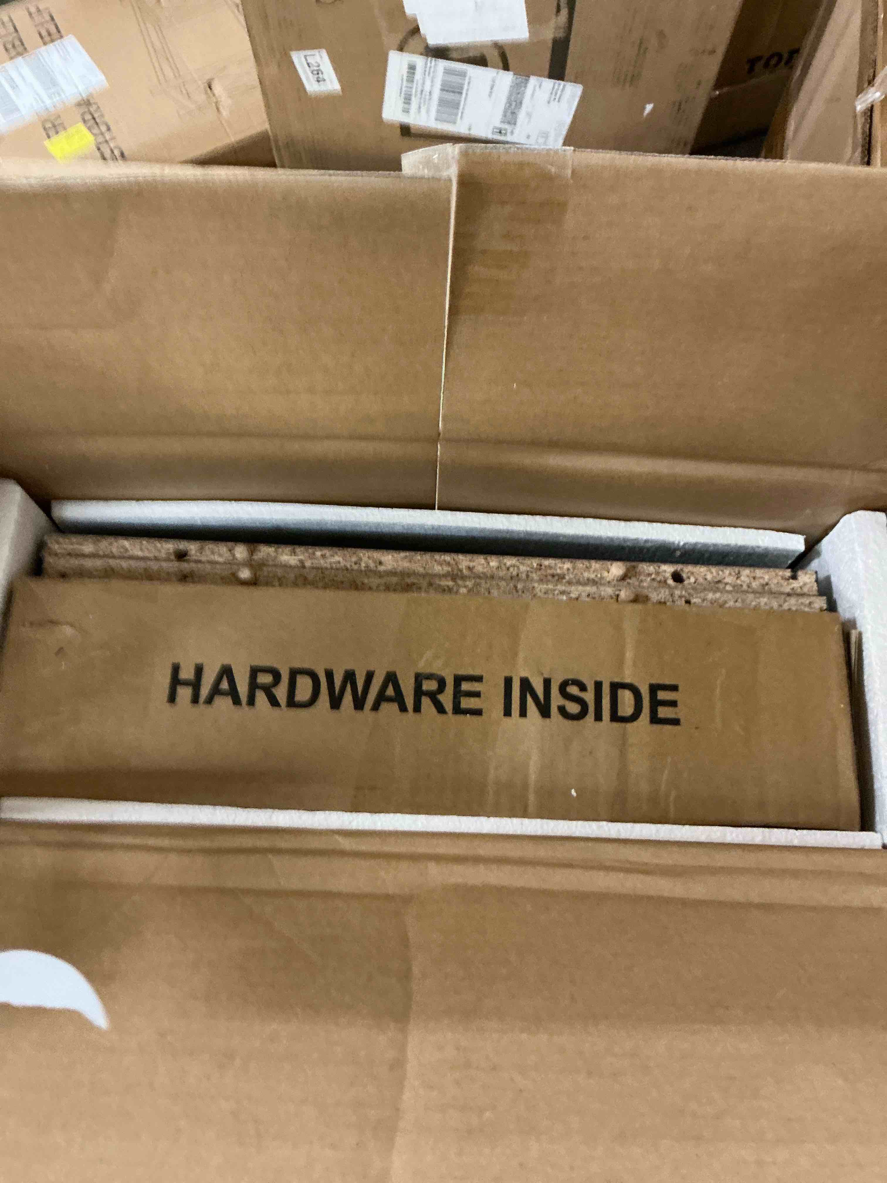 https://s3.amazonaws.com/lotting-images-prod/EmanualPiazza/PPE4069447_1778507735357.jpeg