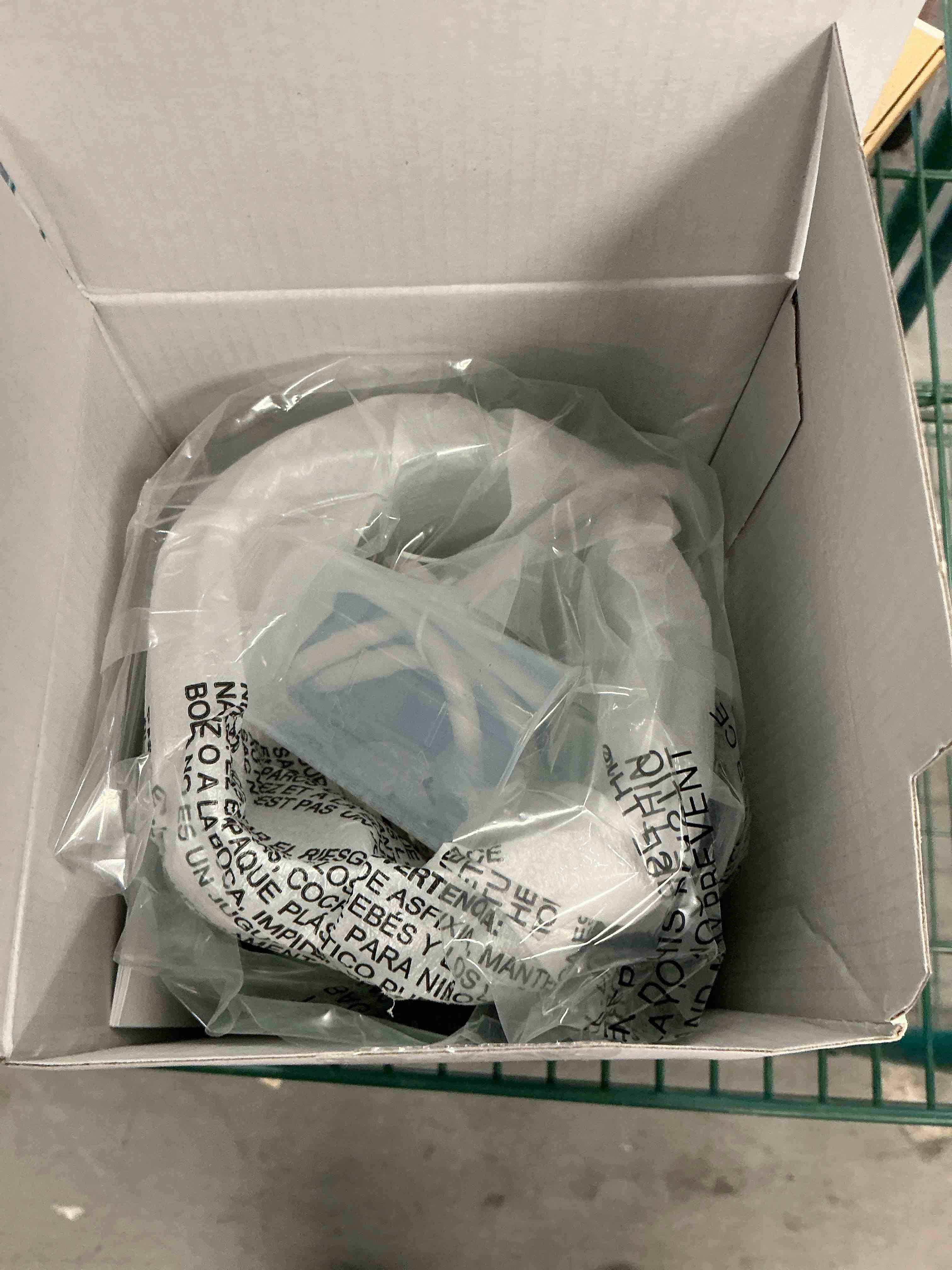 https://s3.amazonaws.com/lotting-images-prod/EmanualPiazza/PPE4069565_1778613498765.jpeg
