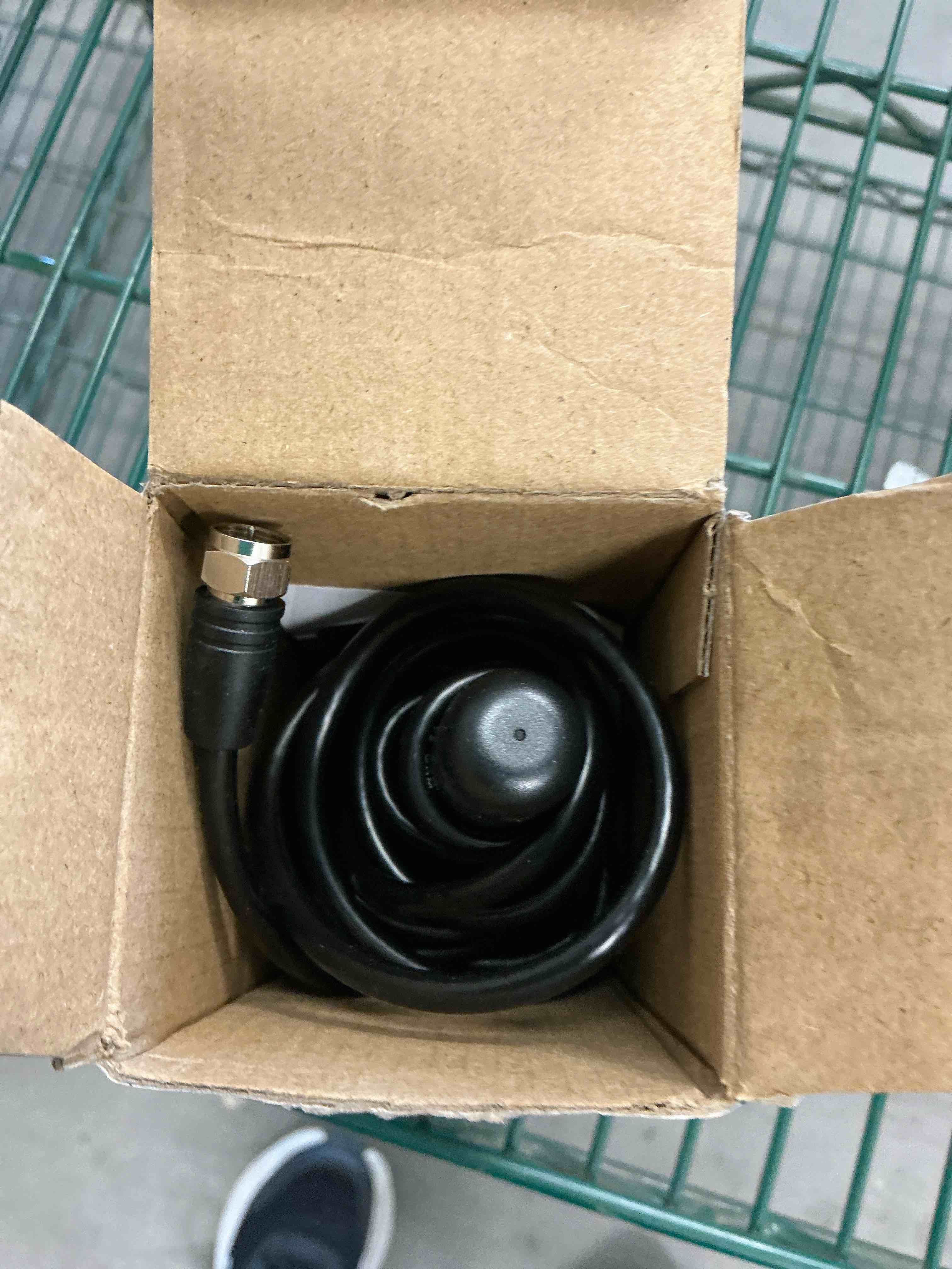 Condition photo showing Good Condition for hidb tv antenna for smart tv indoor, strong magnetic base indoor tv antenna for easy installation, long range reception hd antenna for tv indoor 4k 1080p channels-10ft long cables
