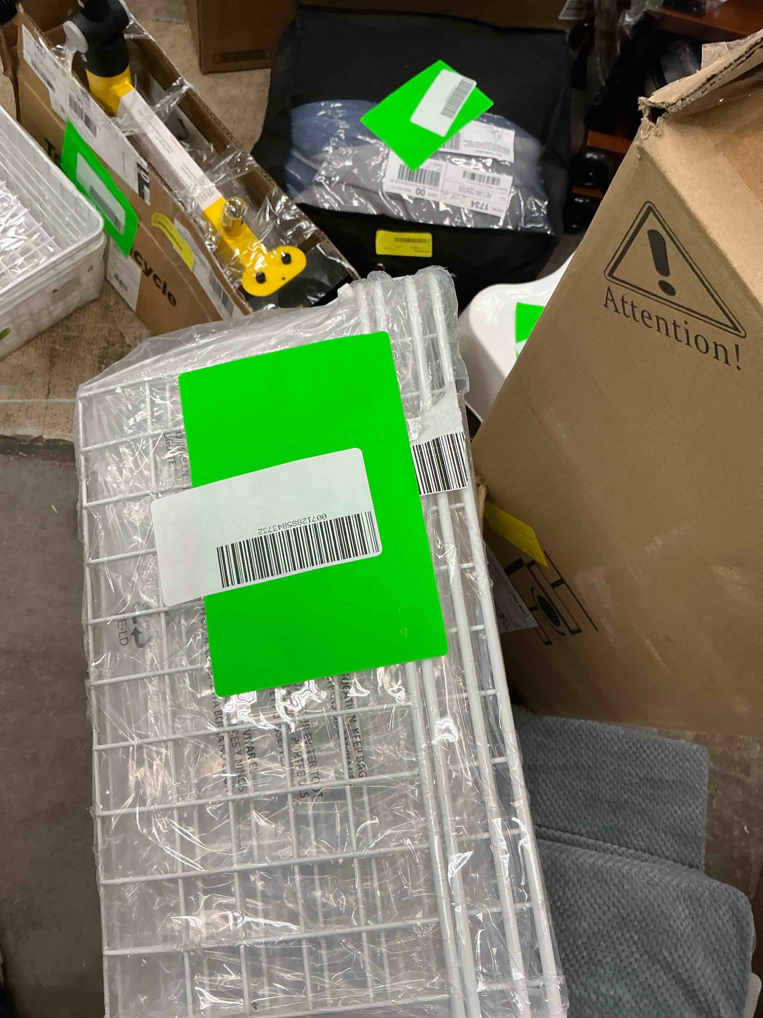 https://s3.amazonaws.com/lotting-images-prod/EmanualPiazza/PPE4070272_1779982810078.jpeg