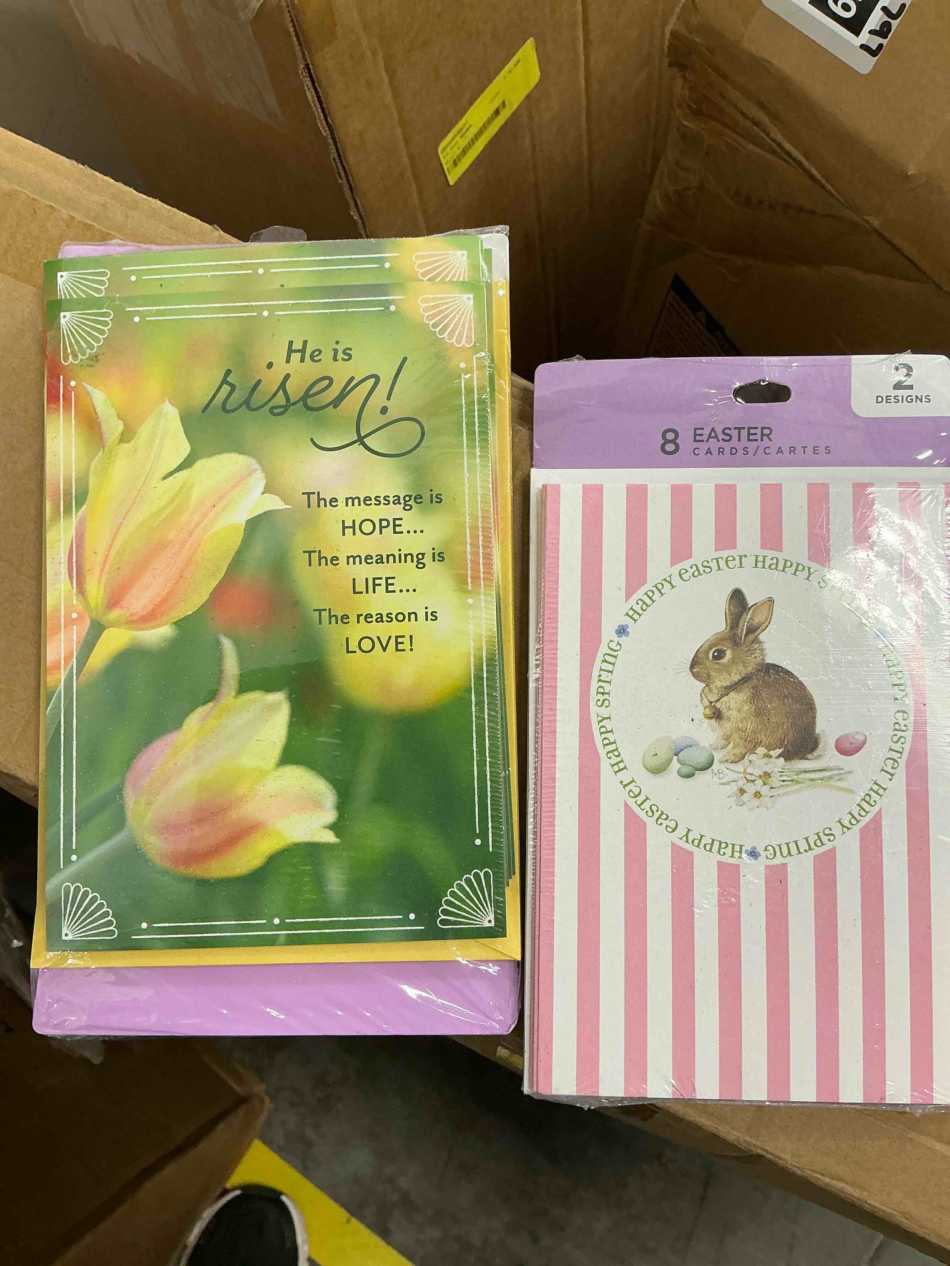 Condition photo showing New/Like New for hallmark dayspring pack of religious easter cards, he is risen (10 cards with envelopes