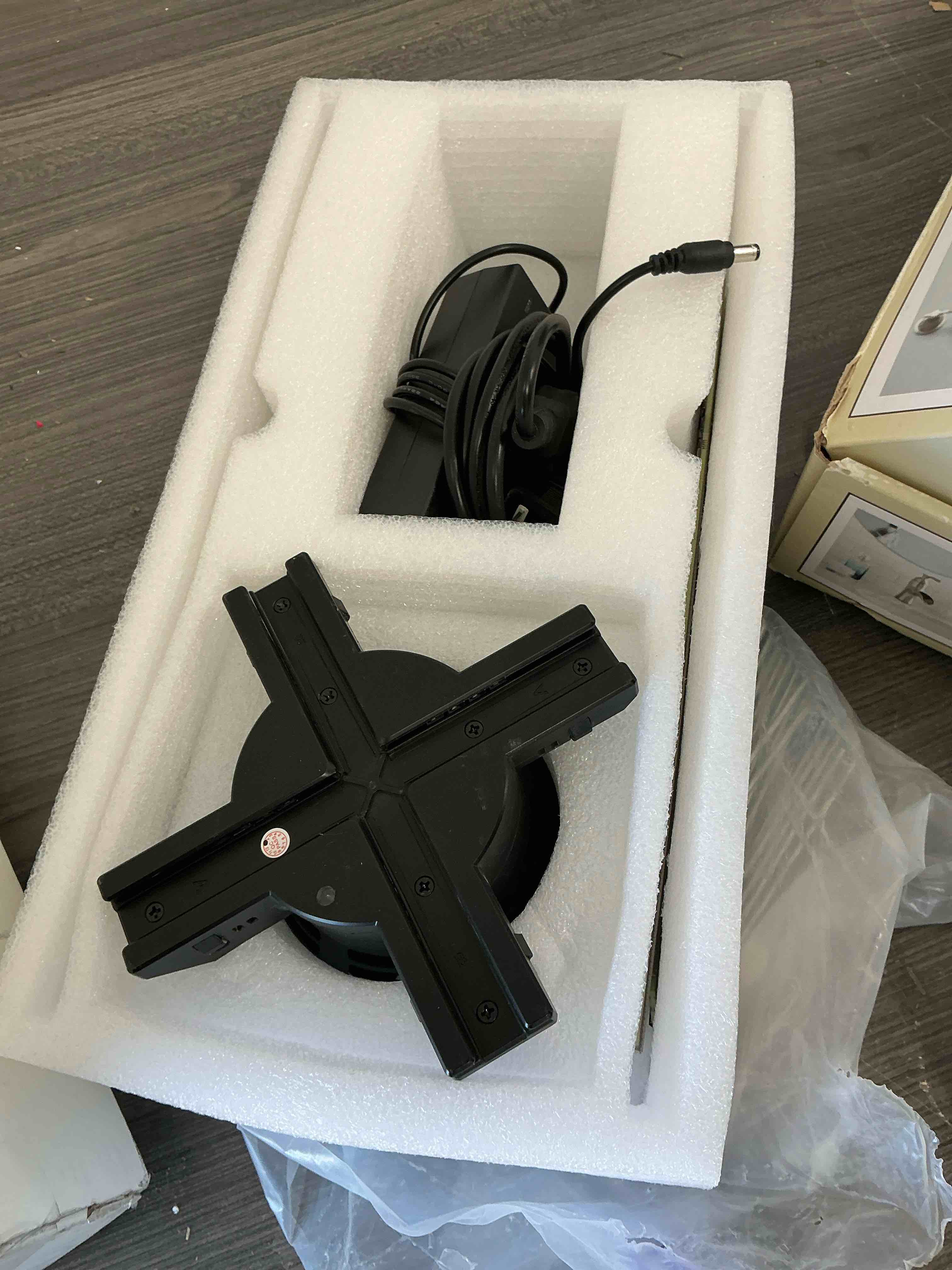Condition photo showing As Is for 3d hologram fan , wifi app control bluetooth audio,high brightness video wall,remote (22 inches(app+wifi+bluetooth+remote))