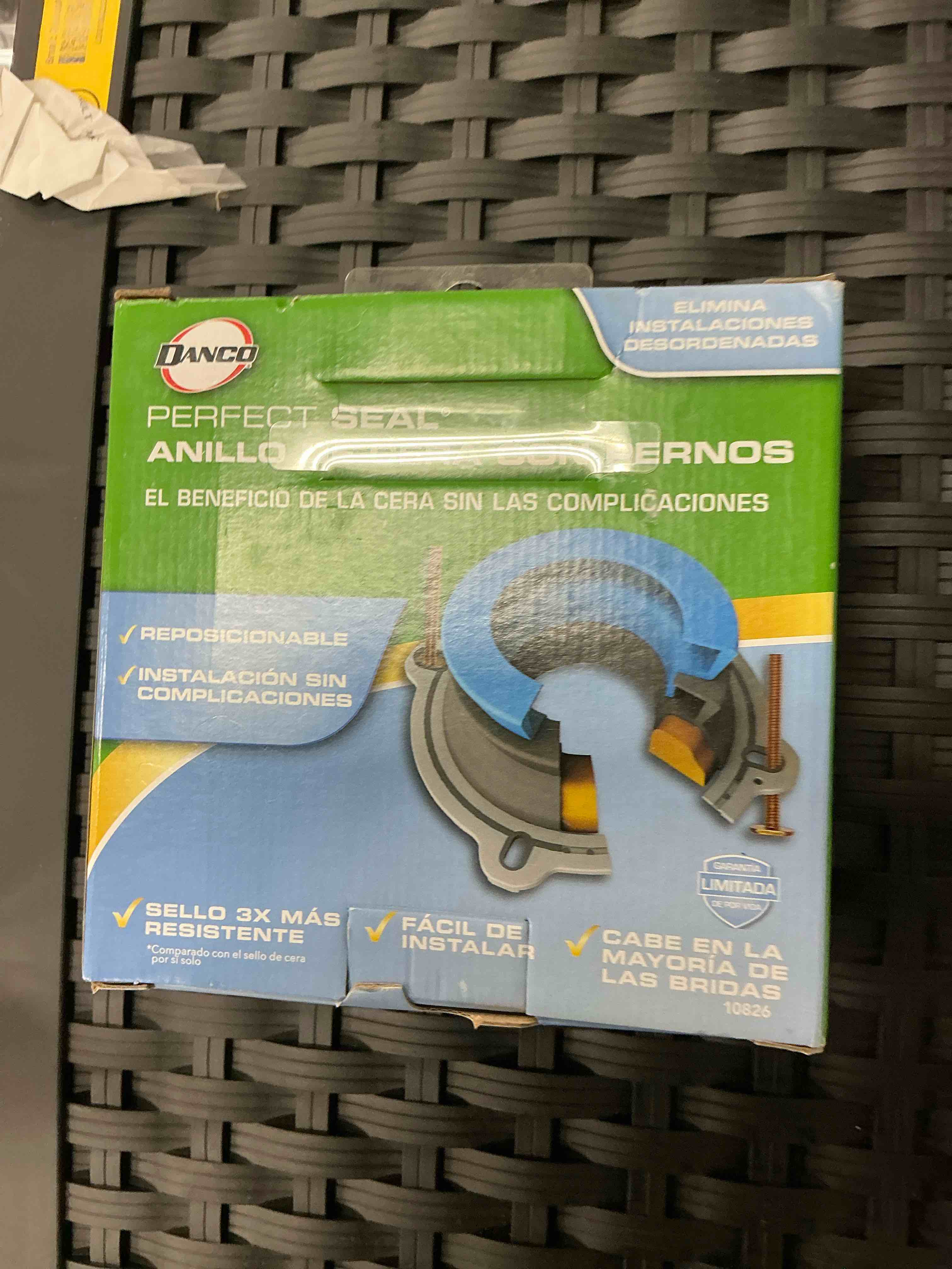 Condition photo showing Good Condition for danco perfect seal wax ring with toilet seat bolts (10826x)