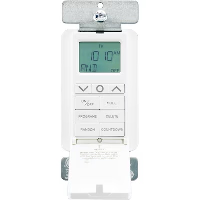 Condition photo showing Good Condition for utilitech 15 -amps 120-volt indoor programmable digital lighting timer